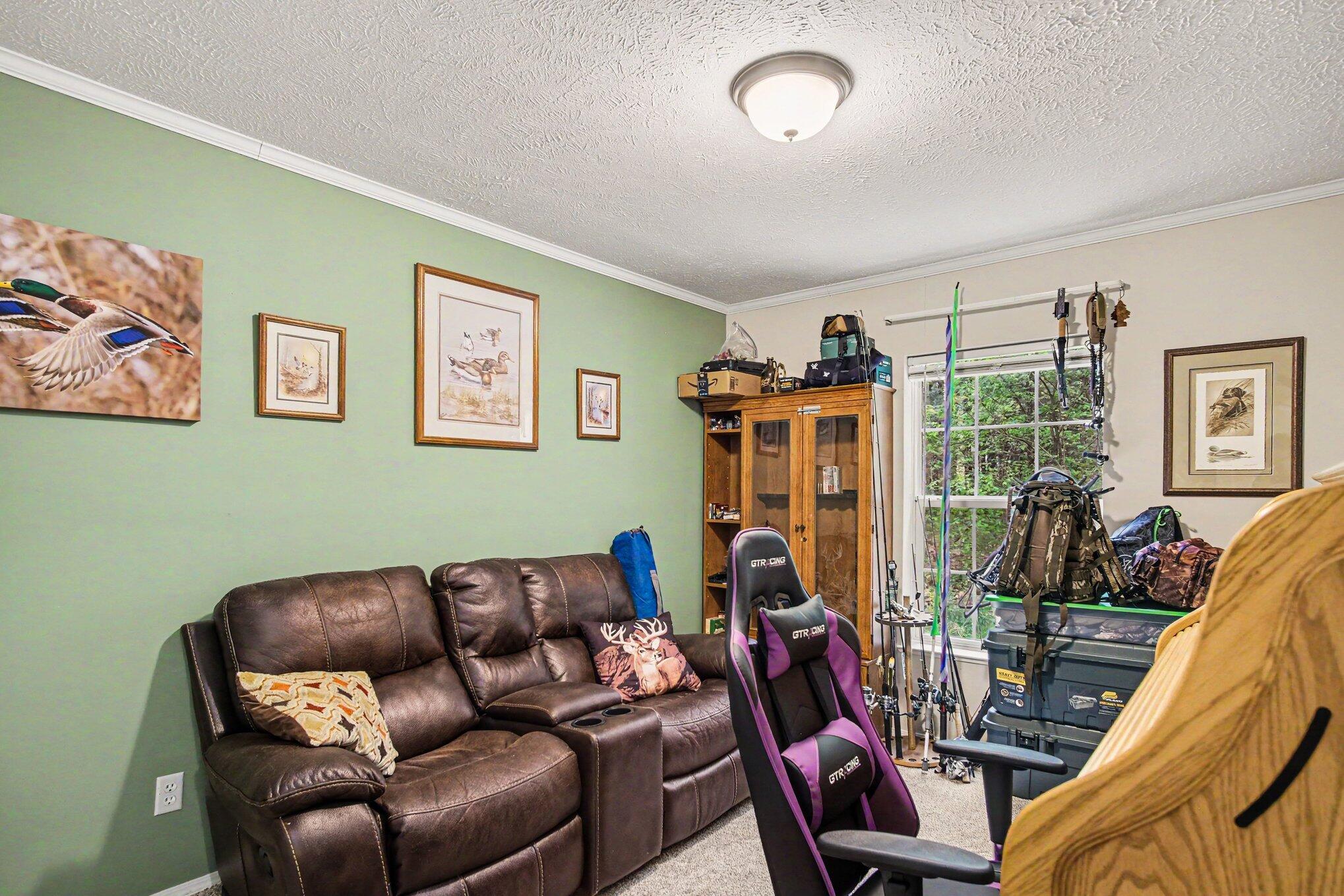 11595 13 Mile Road NE Rockford MI 49341