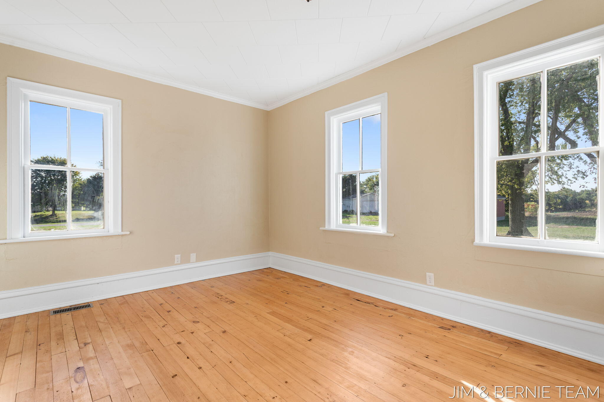 5014 136th Avenue Hamilton MI 49419