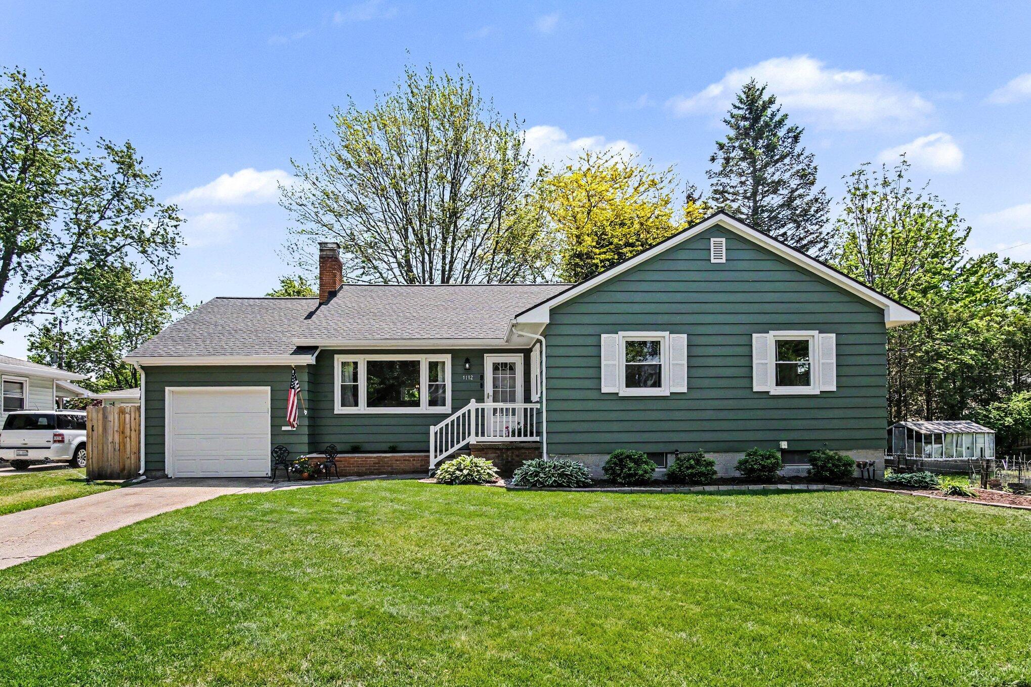1112 Marion Avenue Grand Haven MI 49417