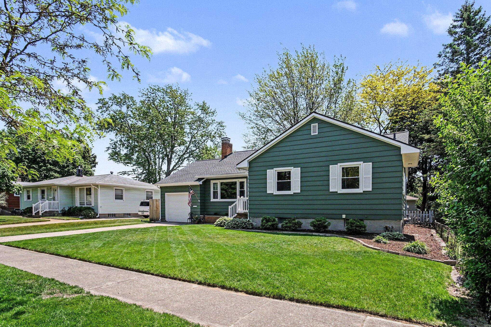 1112 Marion Avenue Grand Haven MI 49417