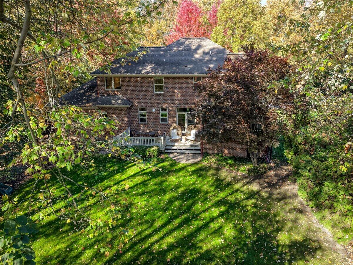 2746 Beechwood Drive SE East Grand Rapids MI 49506