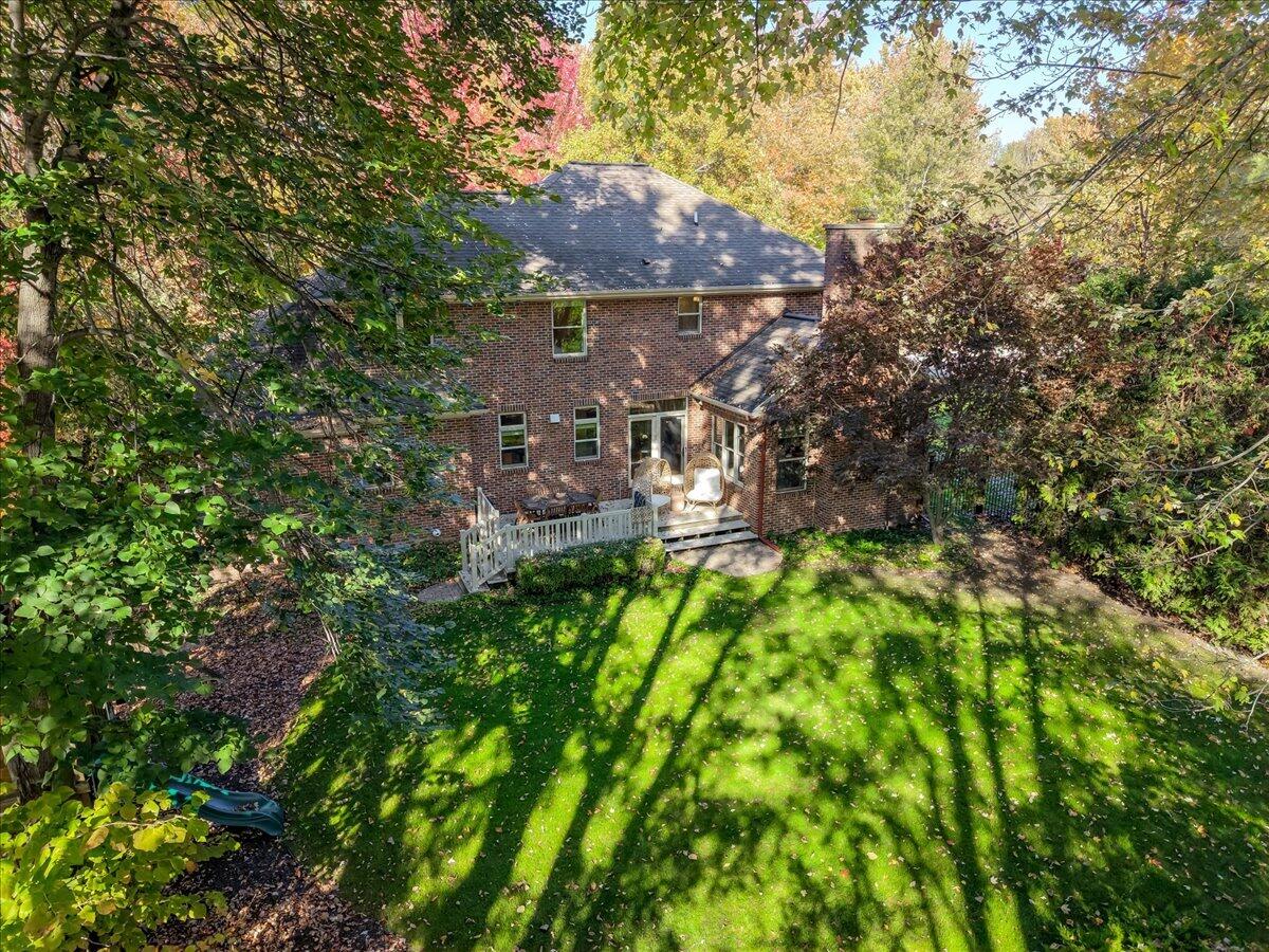 2746 Beechwood Drive SE East Grand Rapids MI 49506