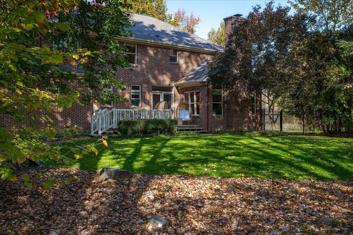 2746 Beechwood Drive SE East Grand Rapids MI 49506
