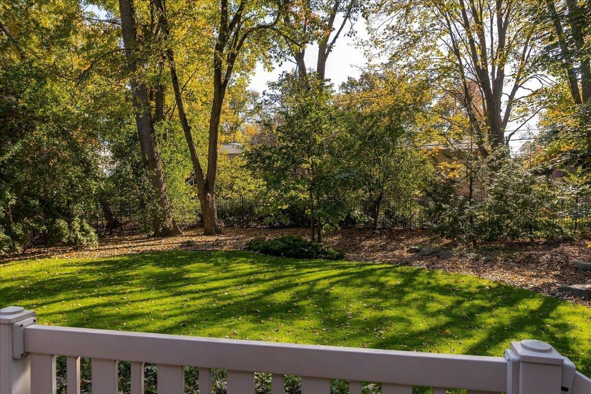 2746 Beechwood Drive SE East Grand Rapids MI 49506