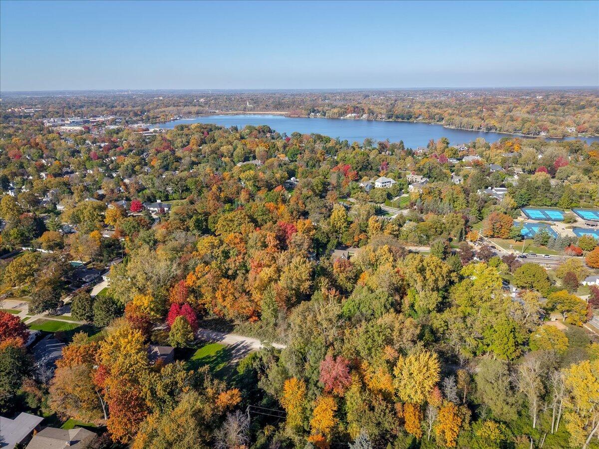 2746 Beechwood Drive SE East Grand Rapids MI 49506