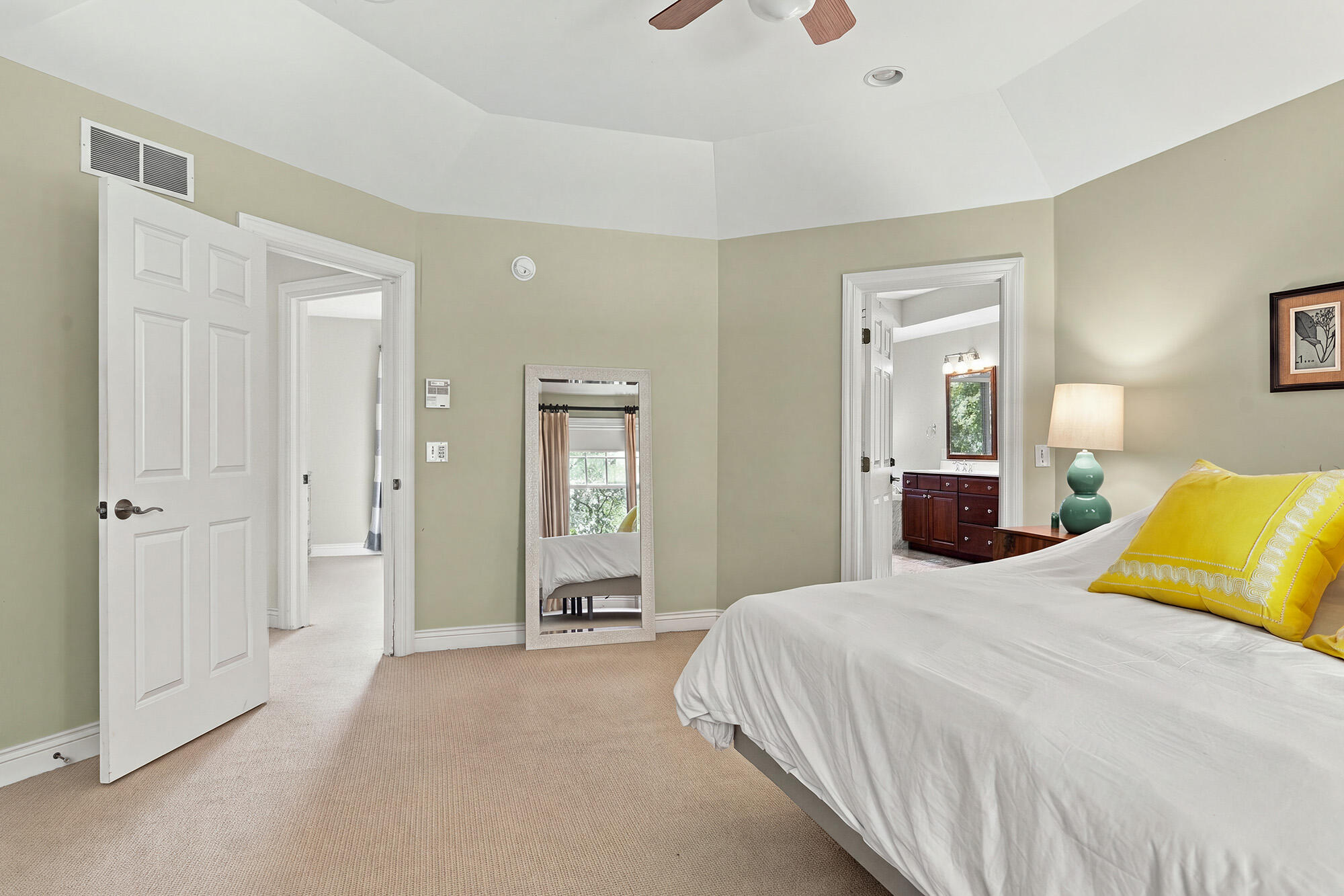 2746 Beechwood Drive SE East Grand Rapids MI 49506