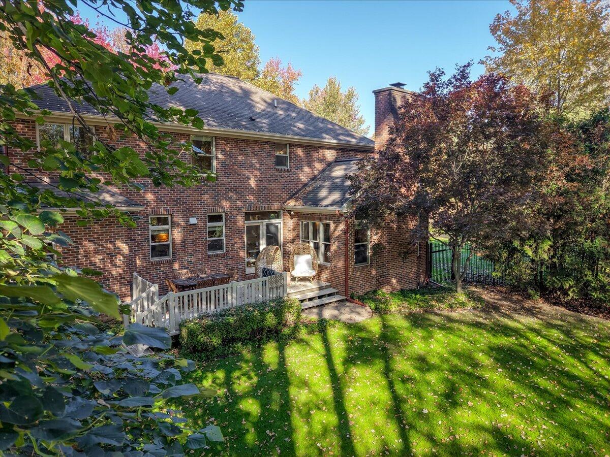 2746 Beechwood Drive SE East Grand Rapids MI 49506