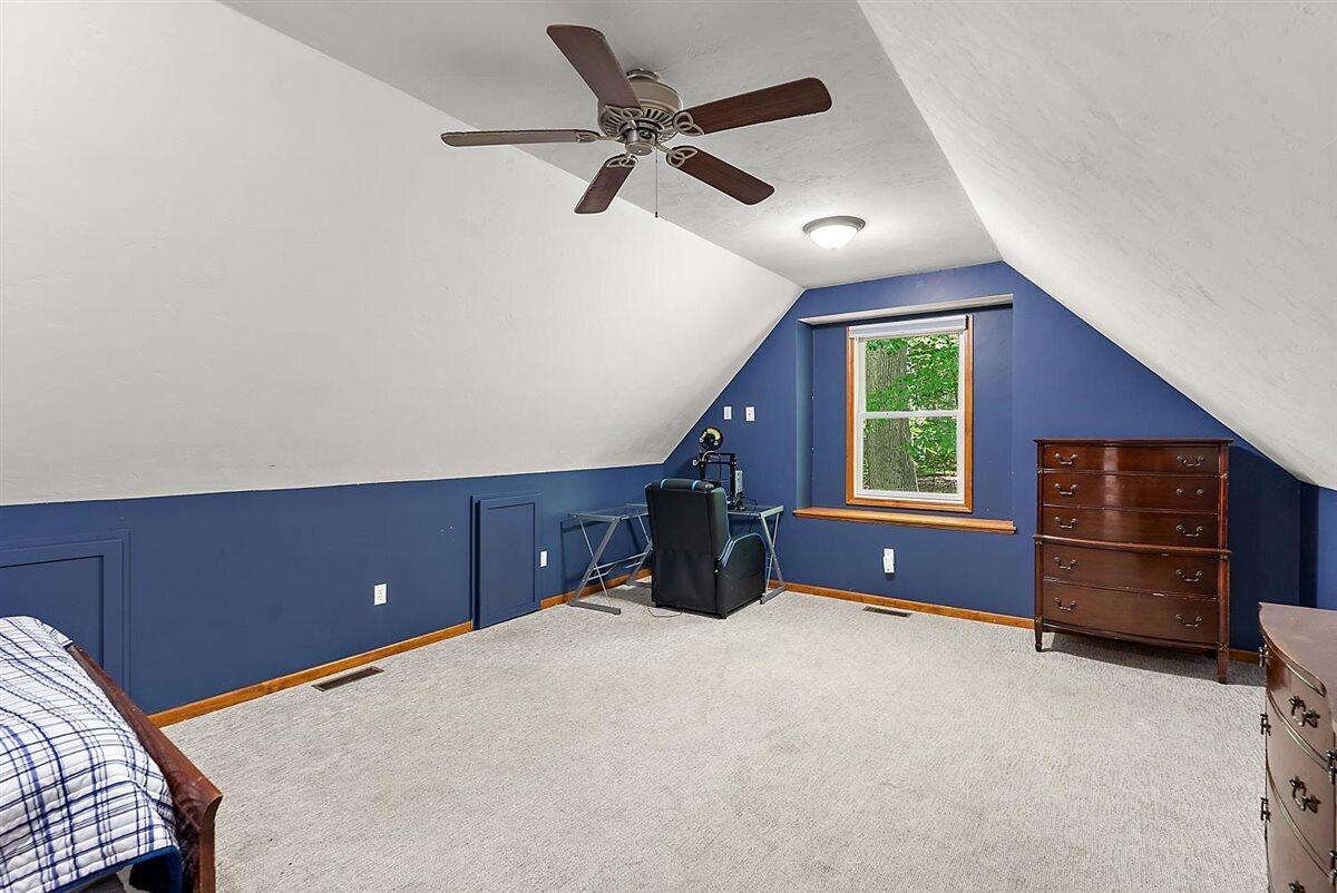 1460 Post Avenue Holland MI 49424