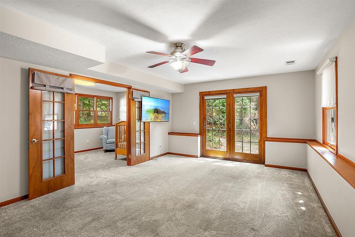1460 Post Avenue Holland MI 49424