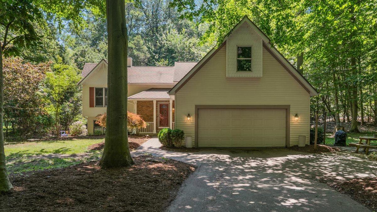 1460 Post Avenue Holland MI 49424