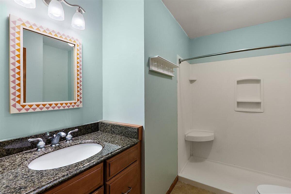 1460 Post Avenue Holland MI 49424