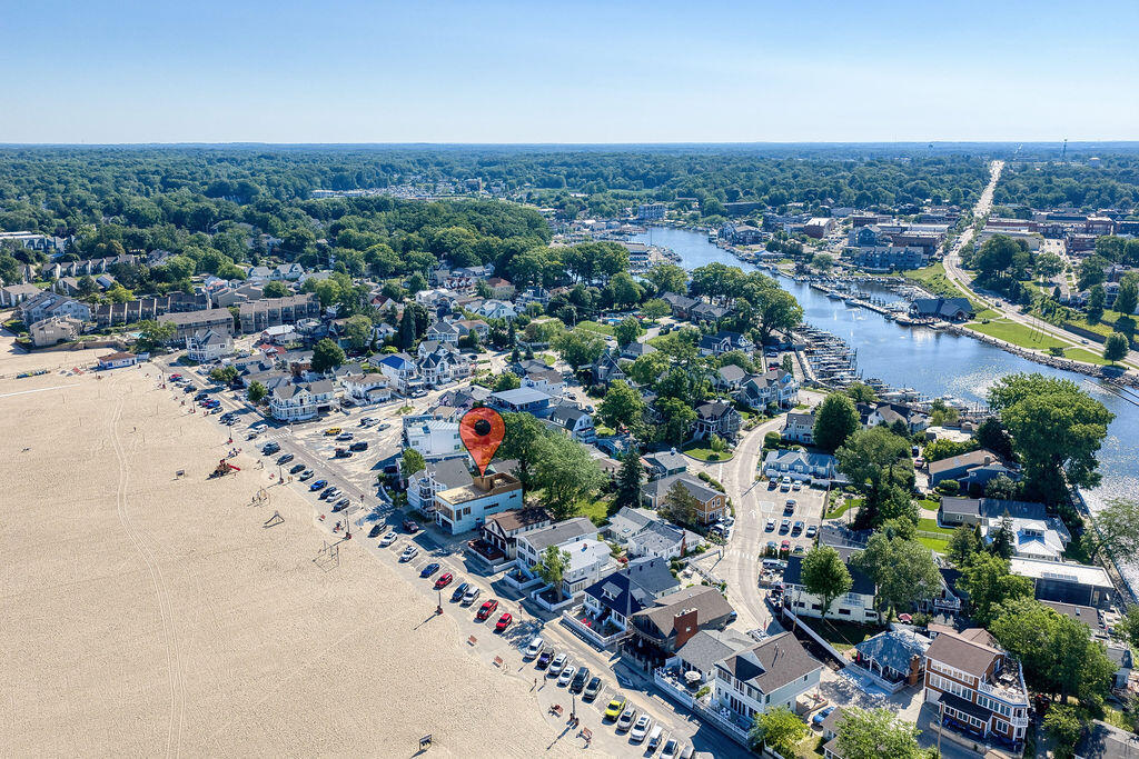 34 Lake Shore Drive South Haven MI 49090