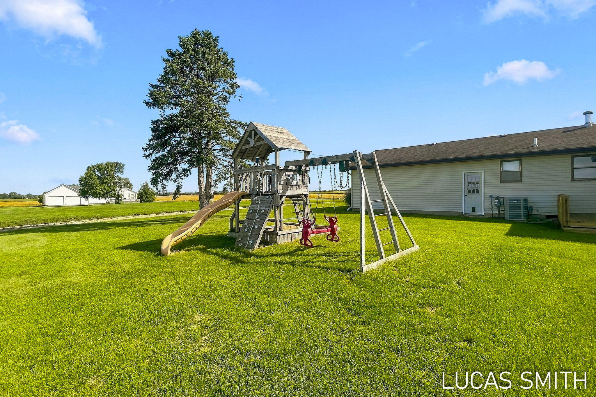 4298 40th Street Holland MI 49423
