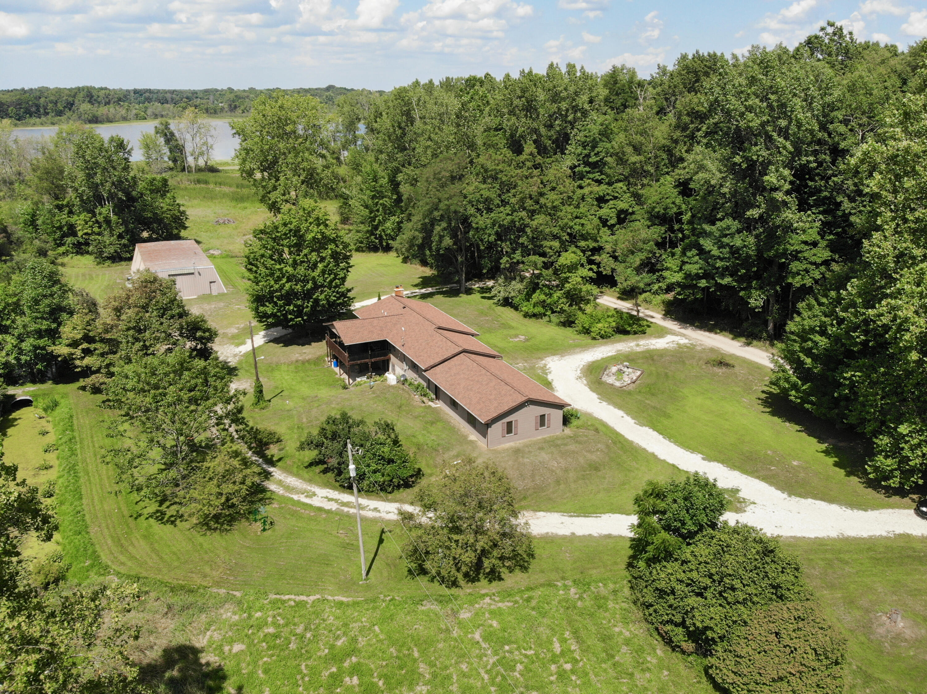 48316 County Road 384 Grand Junction MI 49056