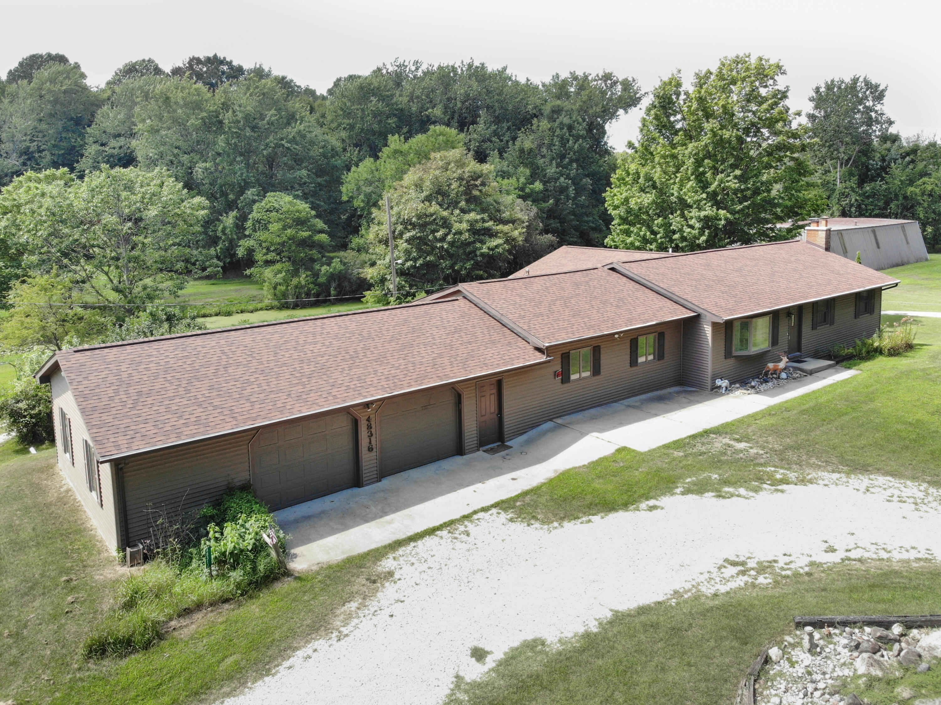48316 County Road 384 Grand Junction MI 49056