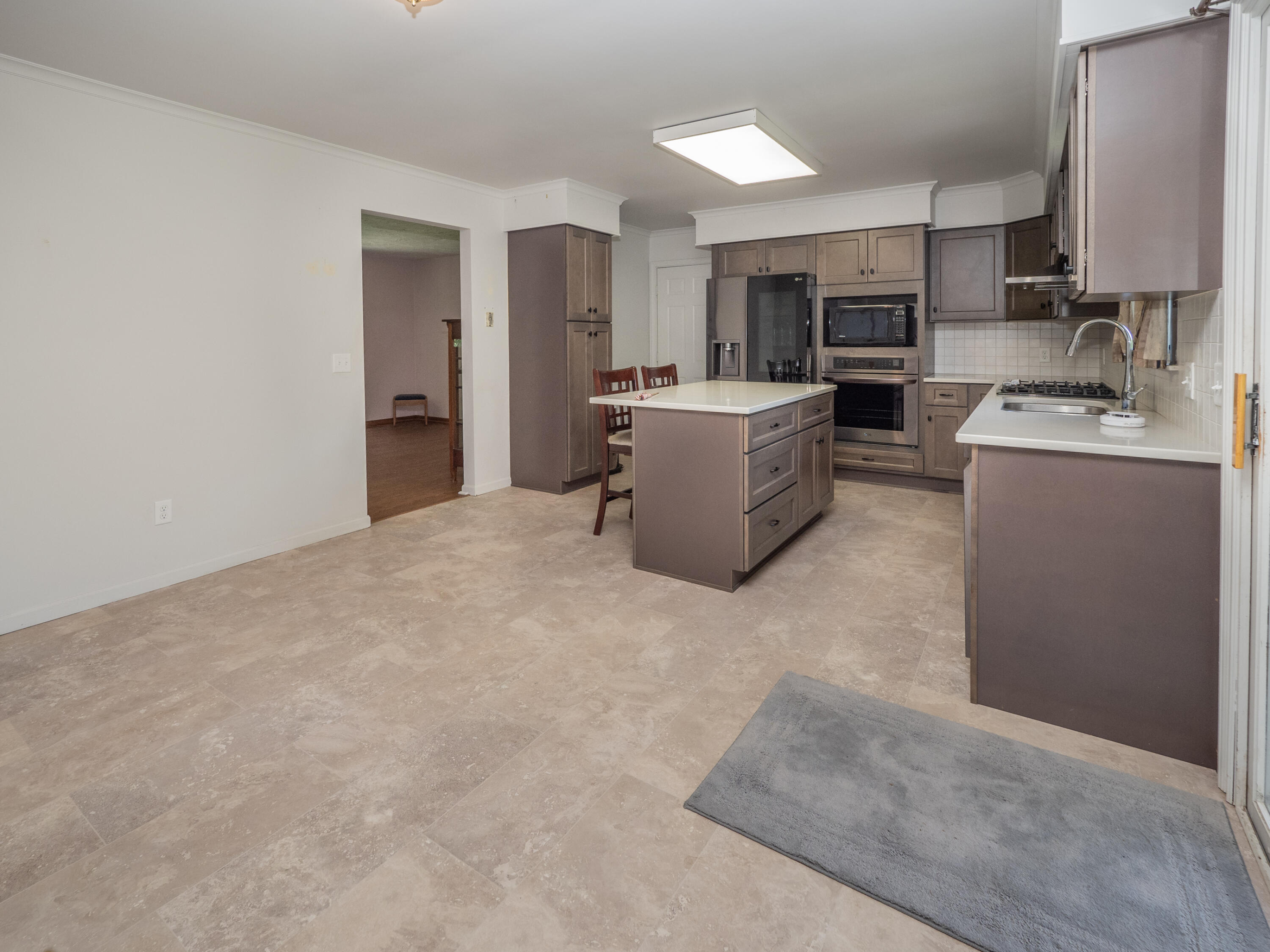 48316 County Road 384 Grand Junction MI 49056