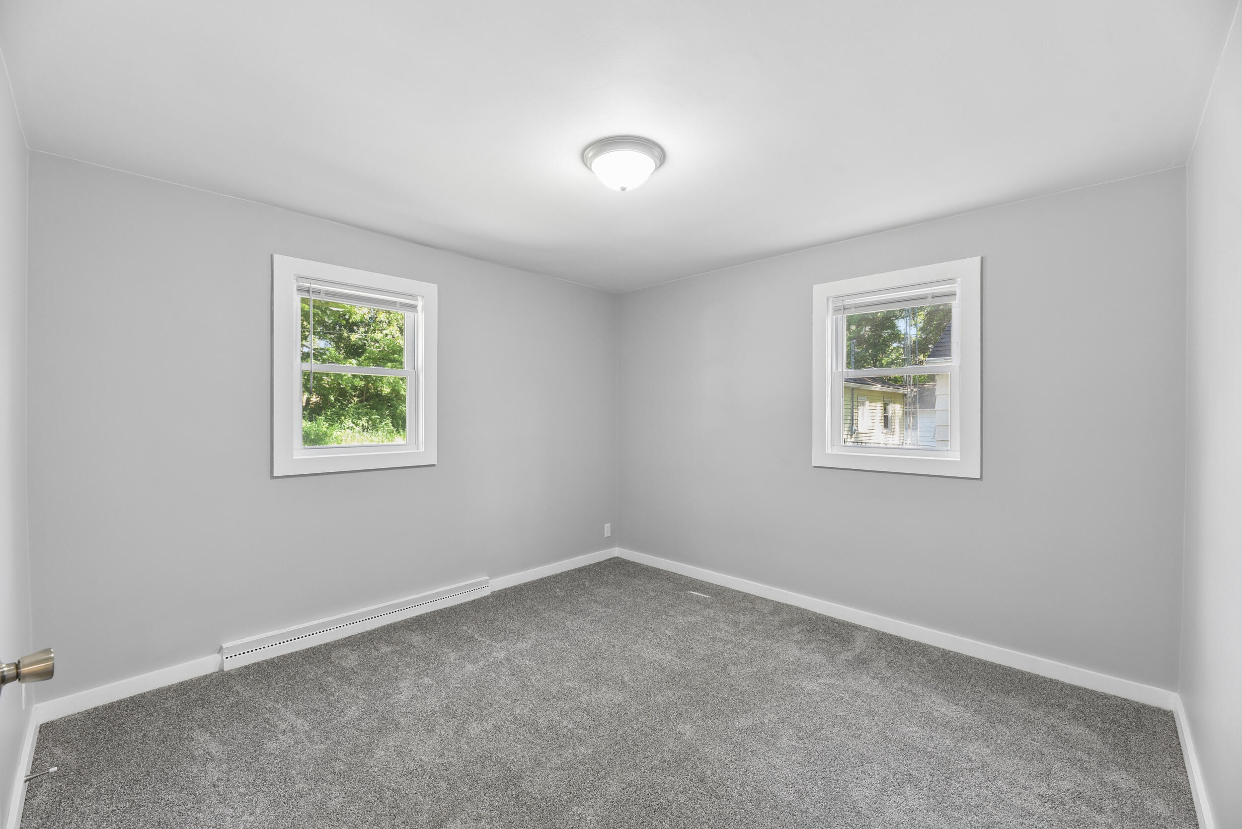 1052 Woodward Avenue Benton Harbor MI 49022