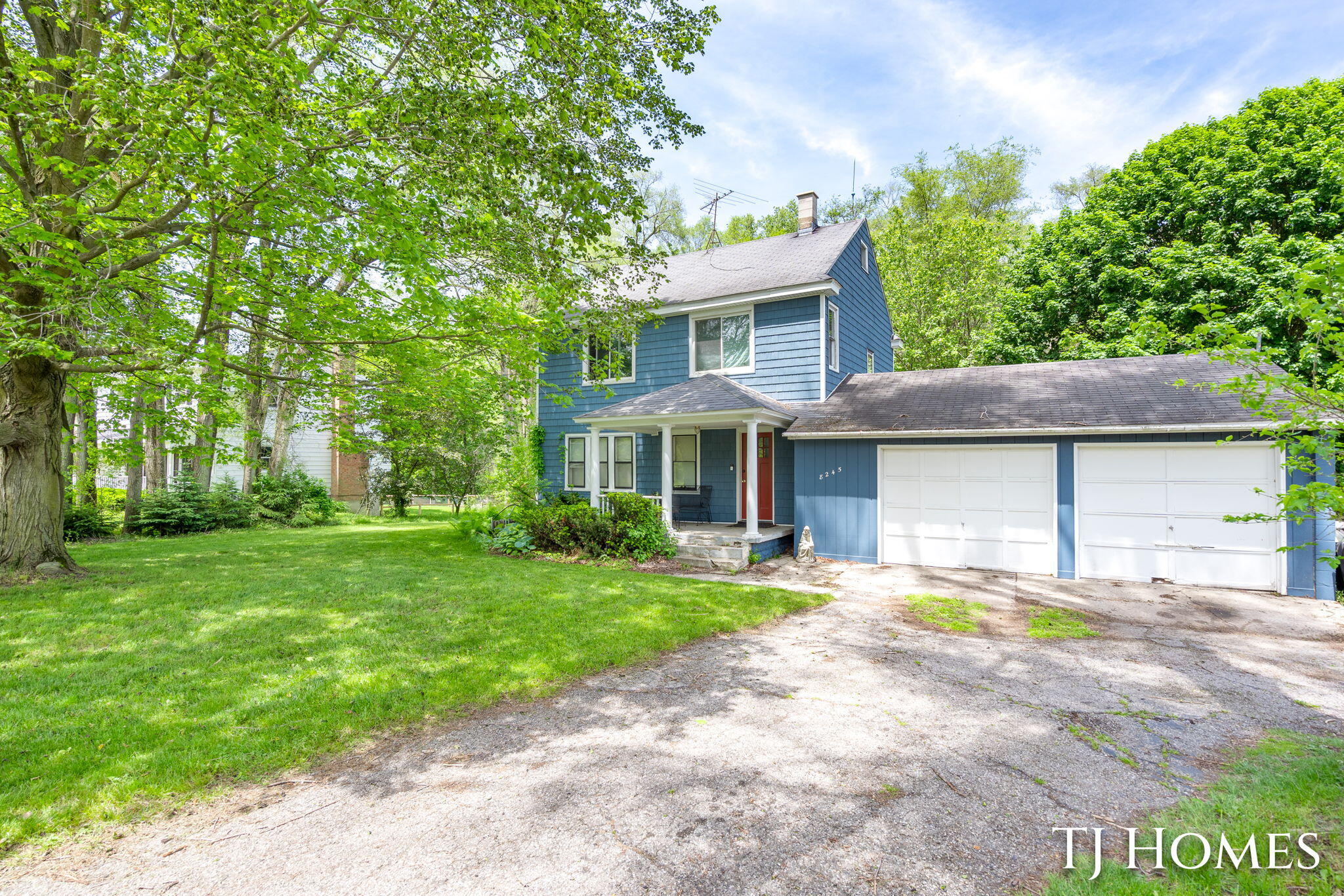 8245 45th Street SE Ada MI 49301