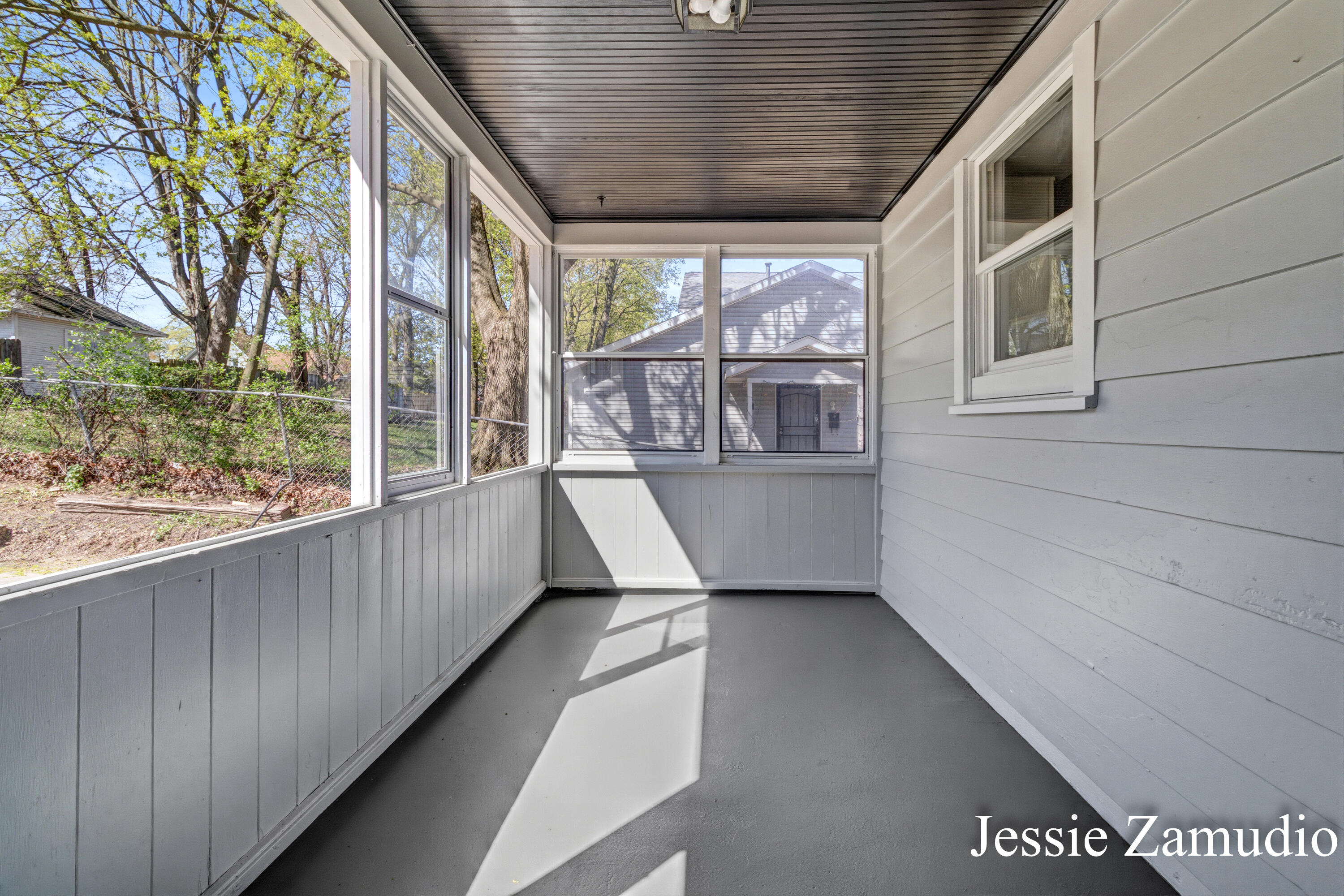 1118 Dunham Street SE Grand Rapids MI 49506