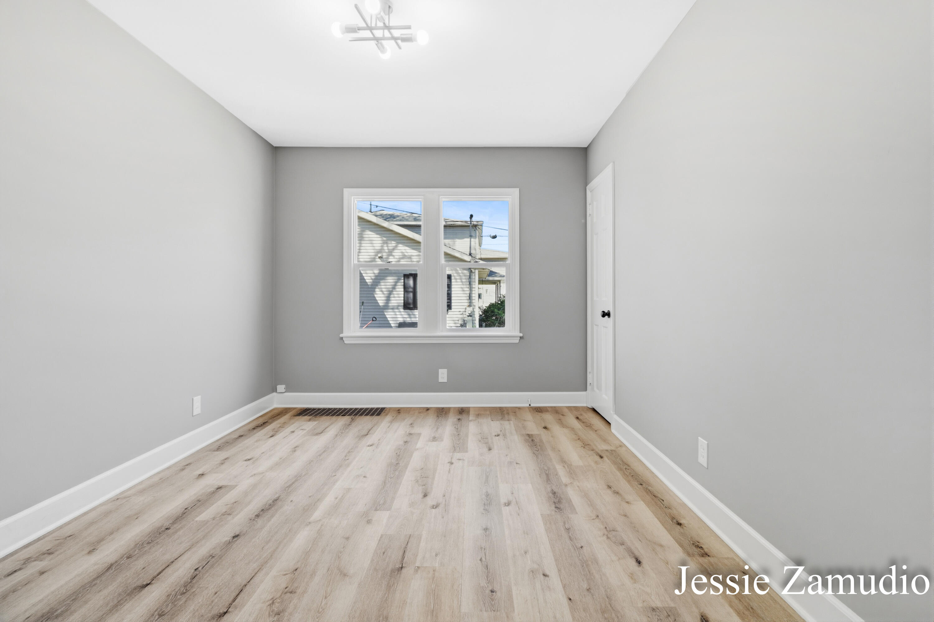 1118 Dunham Street SE Grand Rapids MI 49506