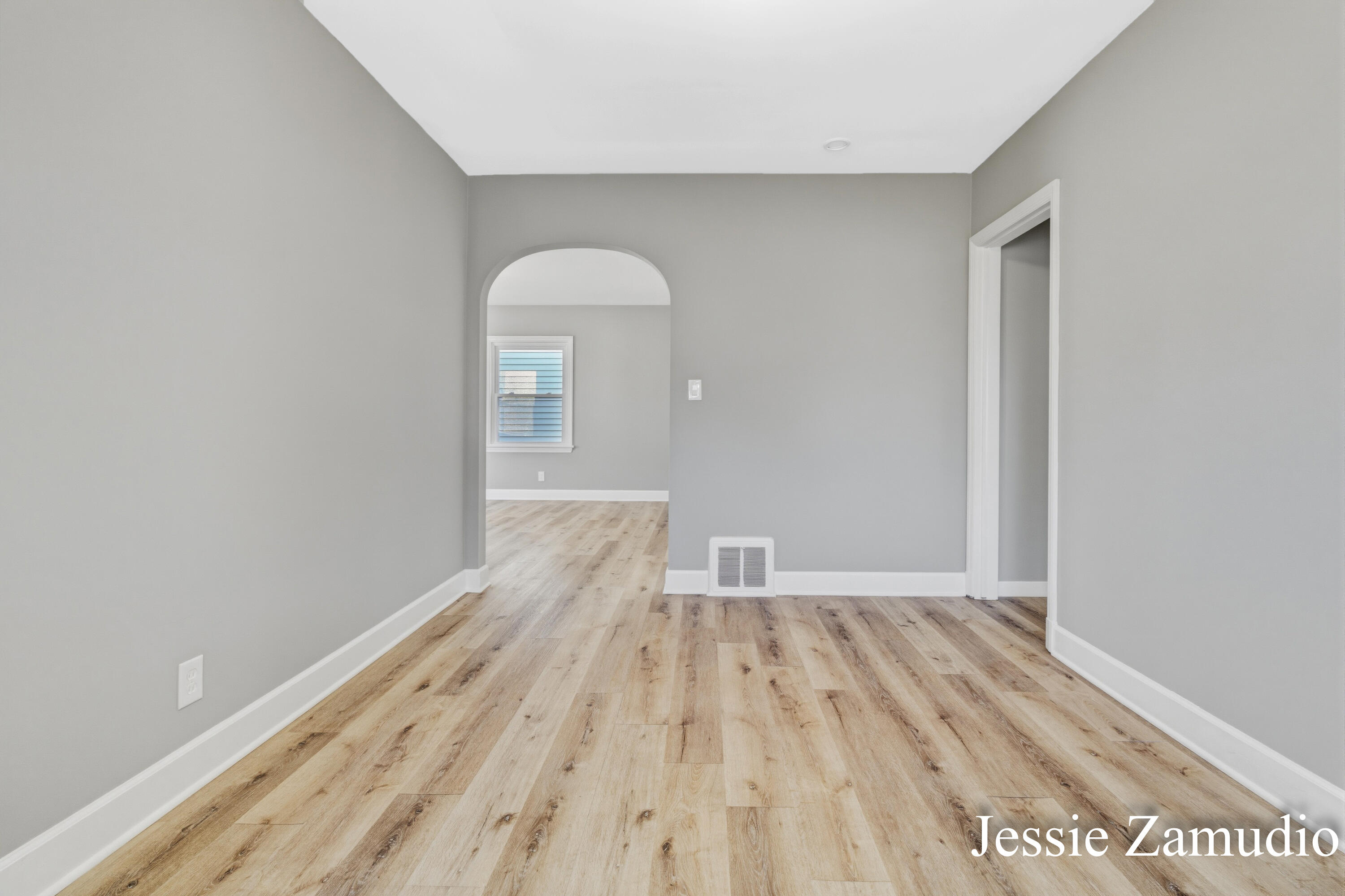 1118 Dunham Street SE Grand Rapids MI 49506