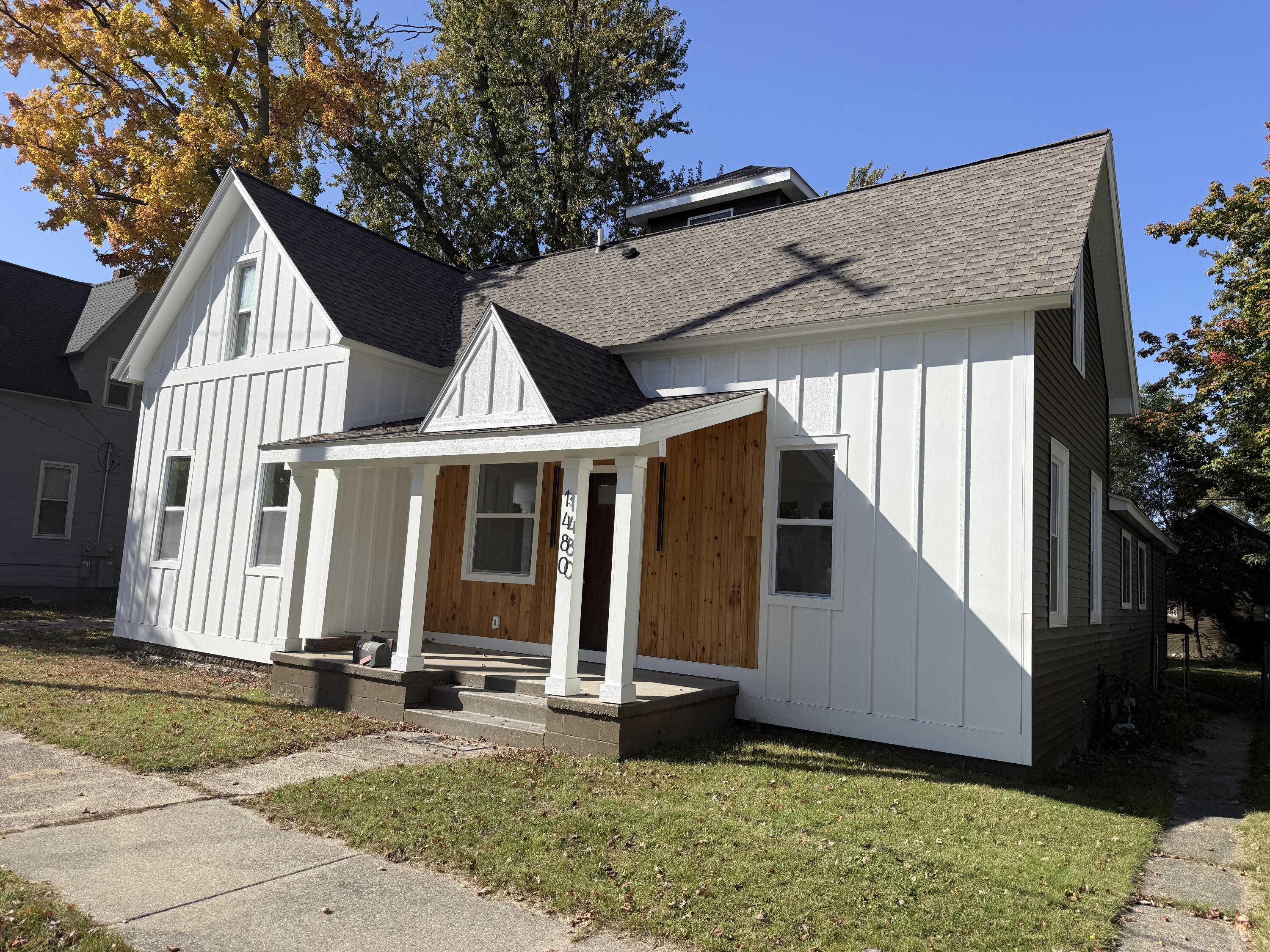 1480 Montgomery Avenue Muskegon MI 49441