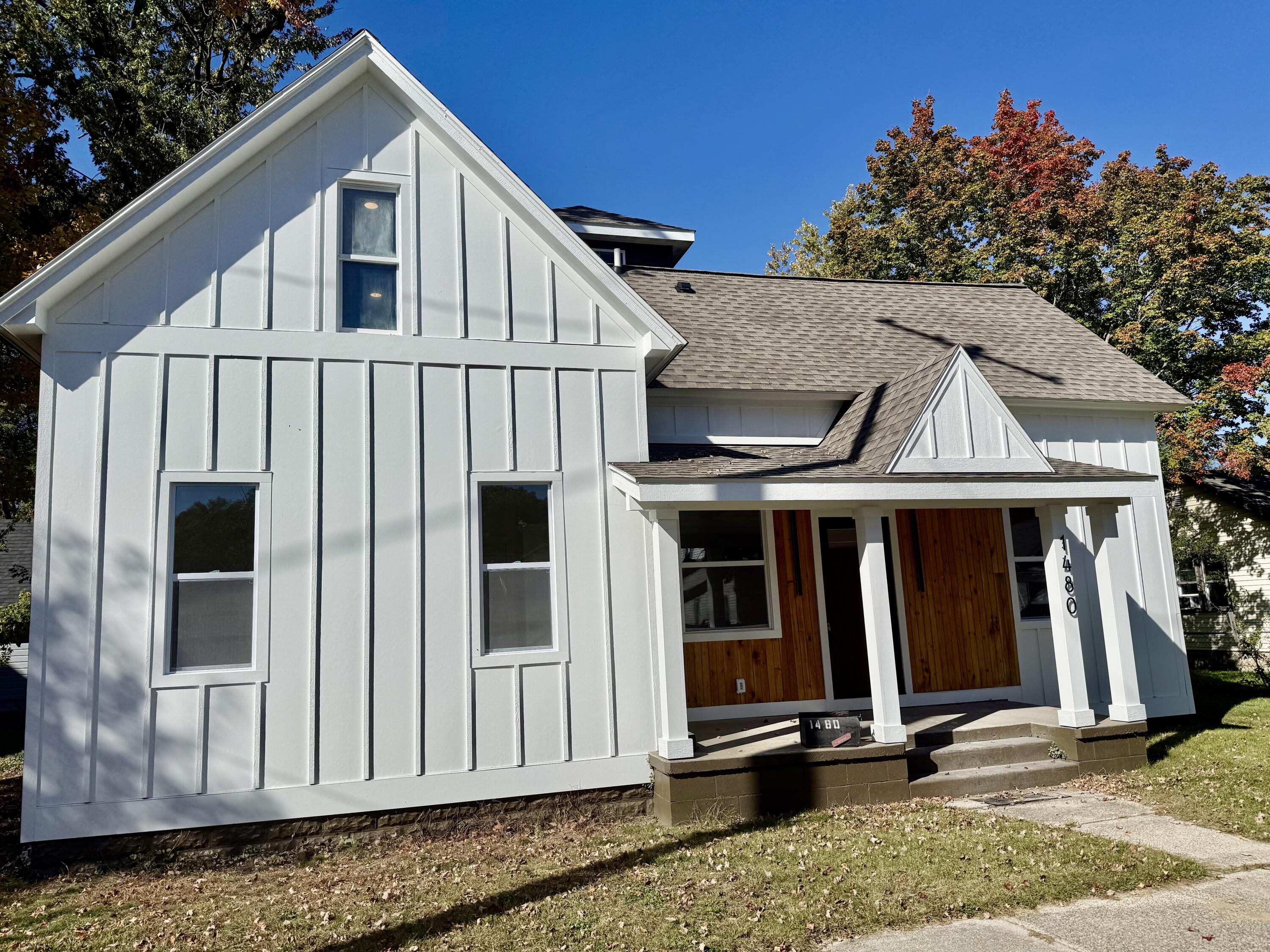 1480 Montgomery Avenue Muskegon MI 49441