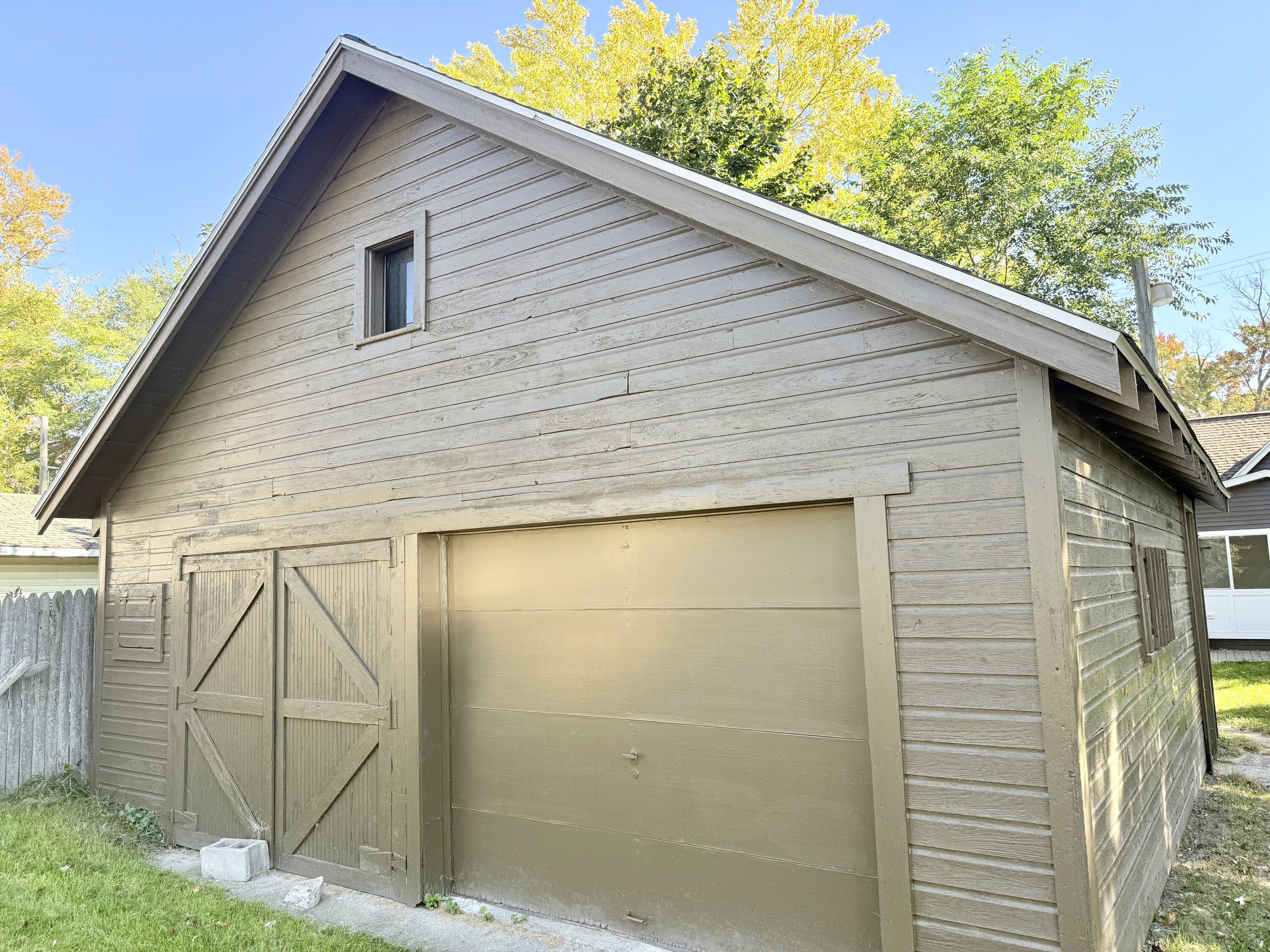 1480 Montgomery Avenue Muskegon MI 49441