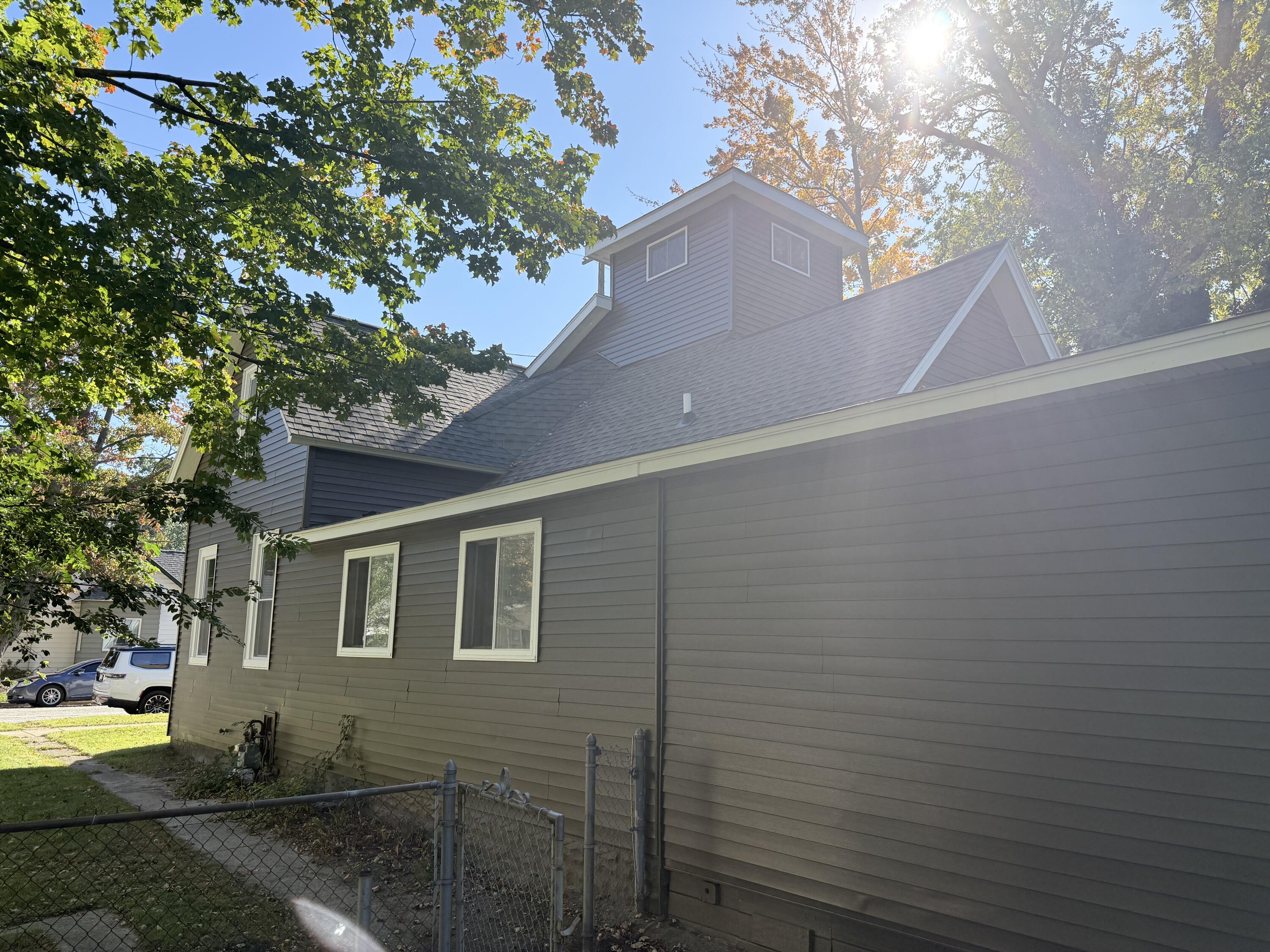 1480 Montgomery Avenue Muskegon MI 49441