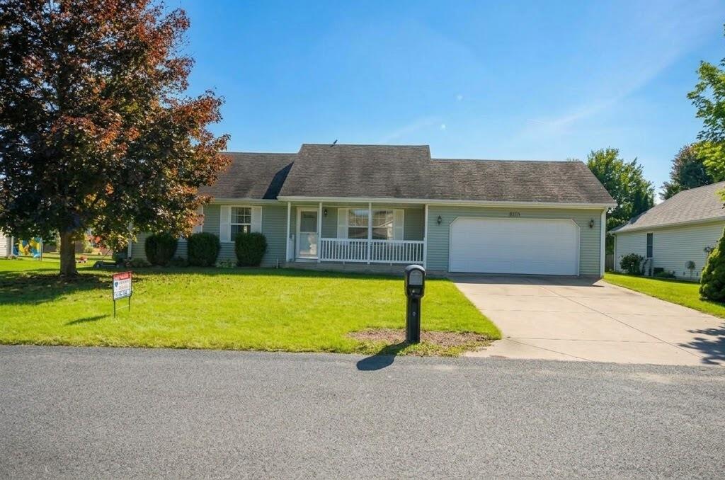 3015 Mandarin Grove Lane Kalamazoo MI 49004