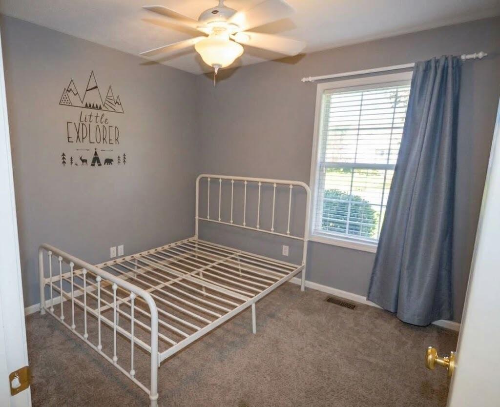 3015 Mandarin Grove Lane Kalamazoo MI 49004