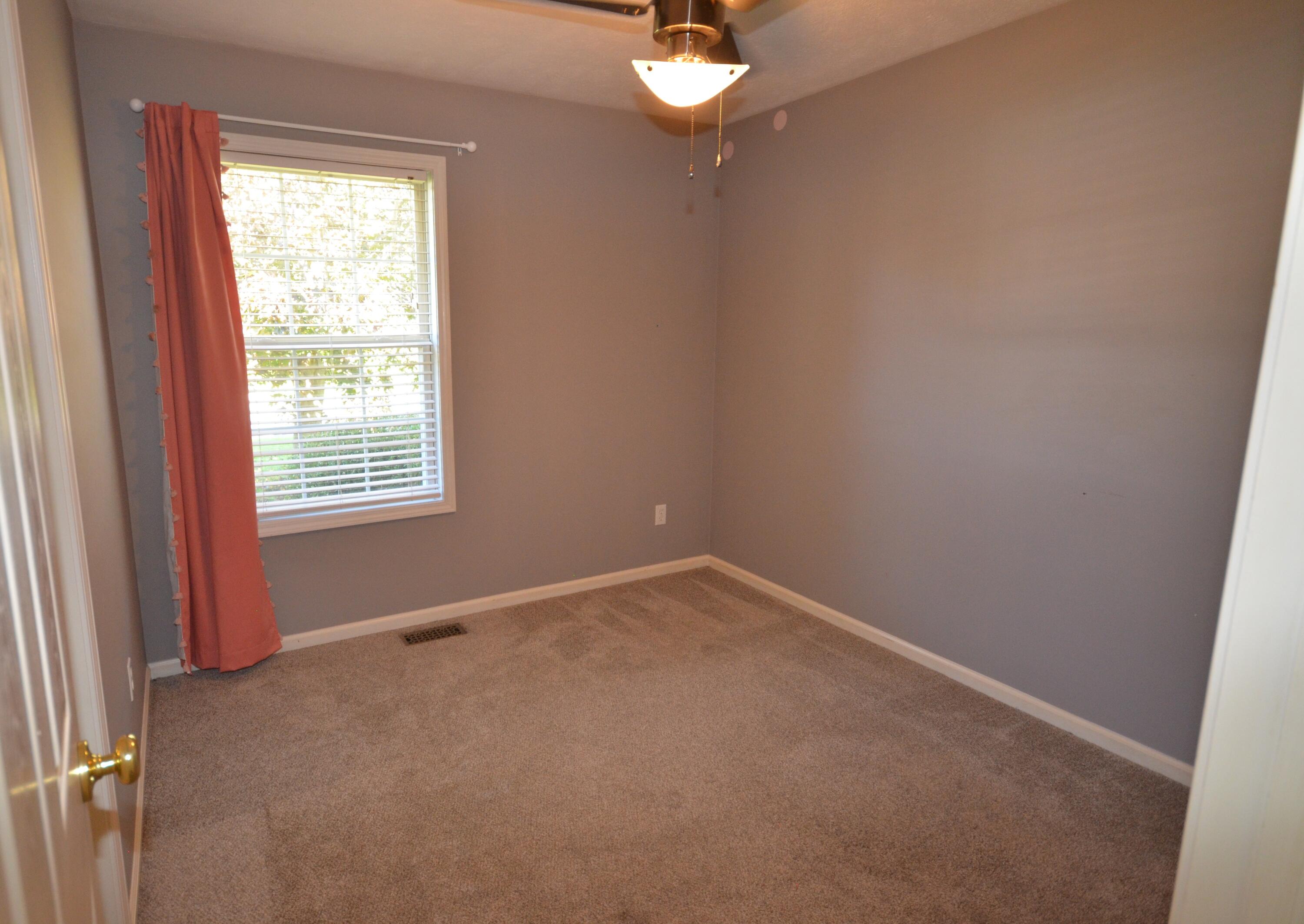 3015 Mandarin Grove Lane Kalamazoo MI 49004