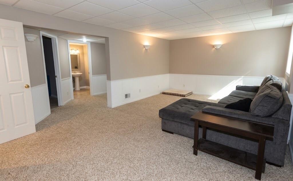 3015 Mandarin Grove Lane Kalamazoo MI 49004