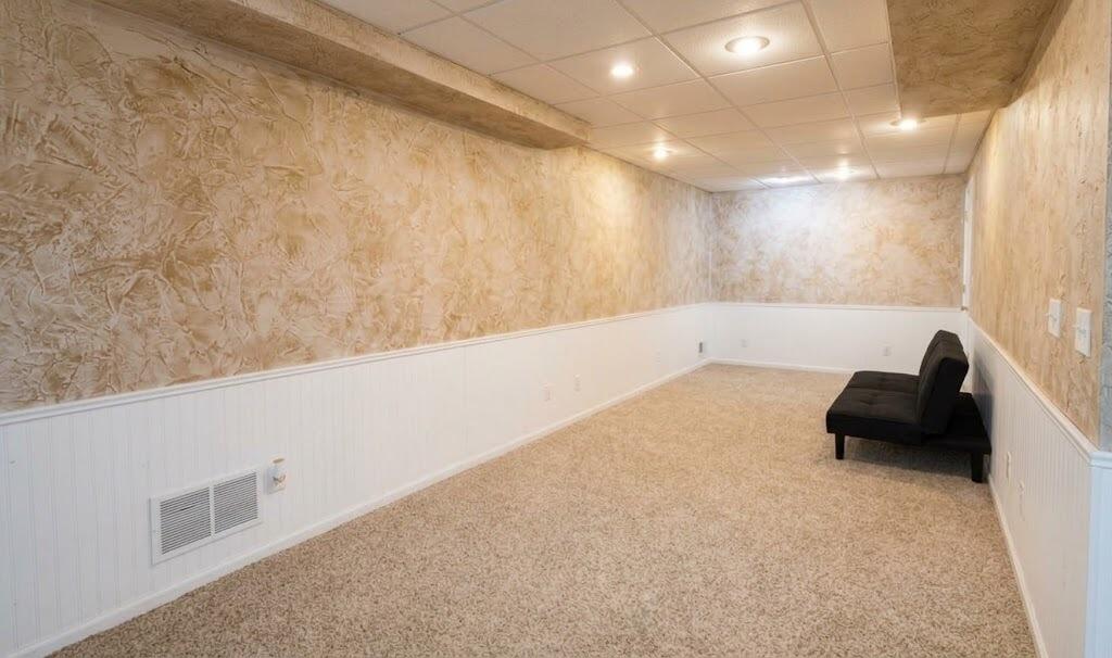 3015 Mandarin Grove Lane Kalamazoo MI 49004