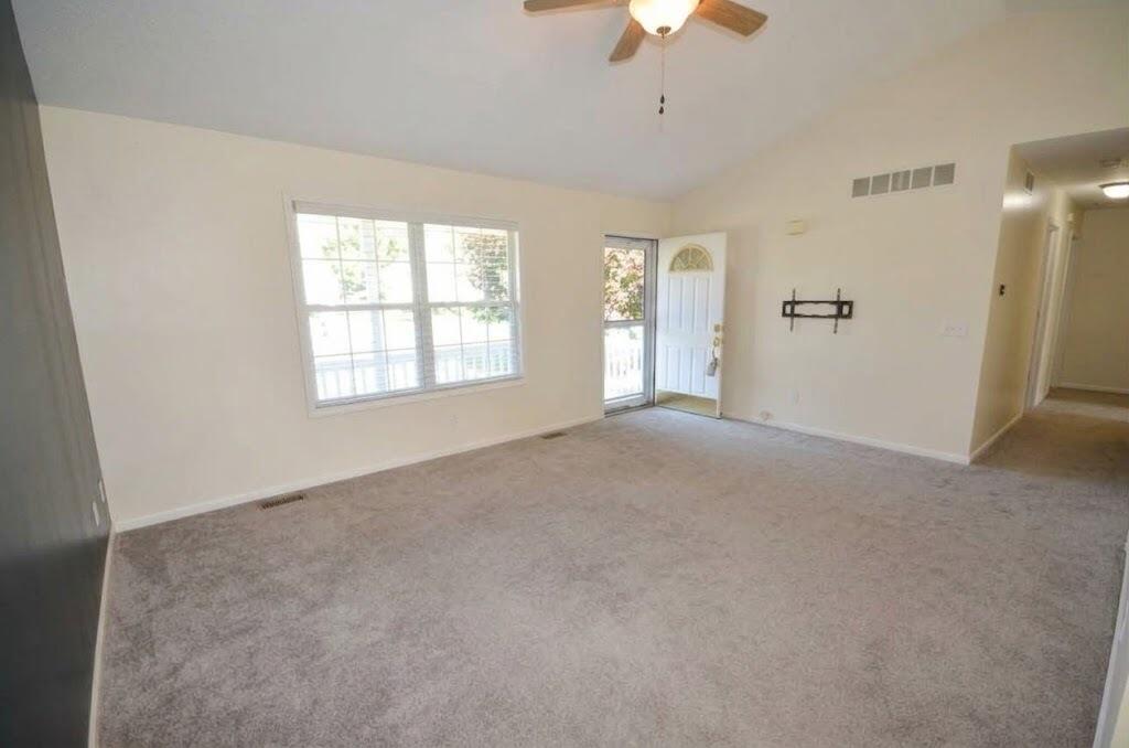 3015 Mandarin Grove Lane Kalamazoo MI 49004
