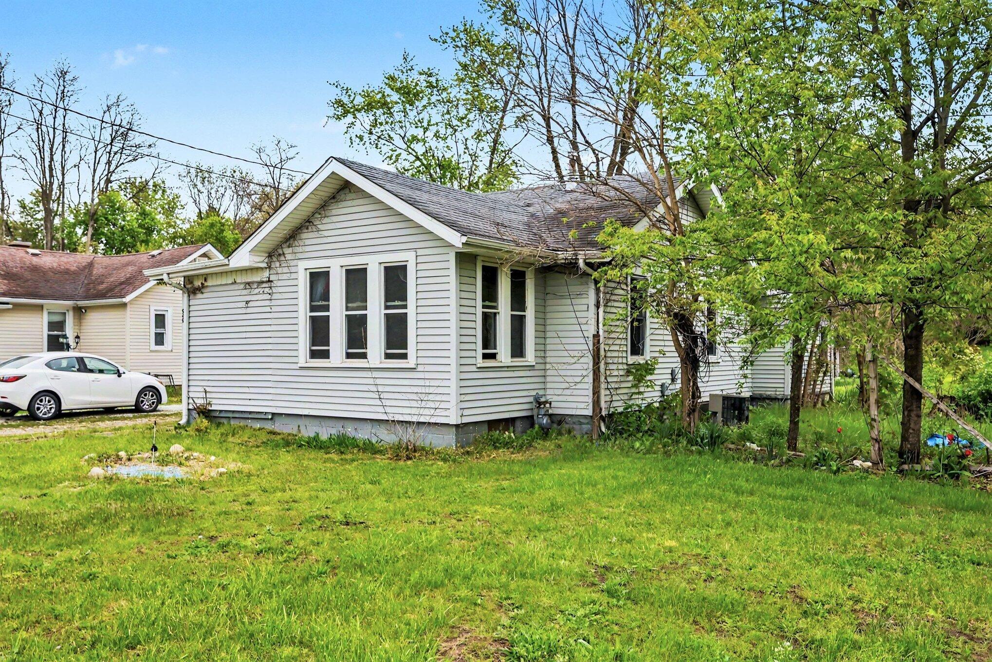 949 S 13th Street Niles MI 49120