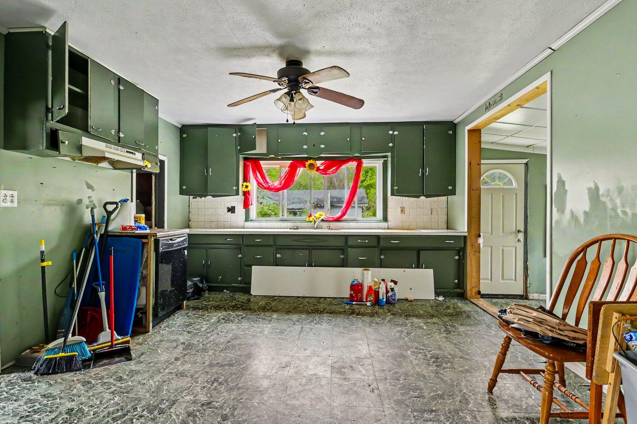 949 S 13th Street Niles MI 49120