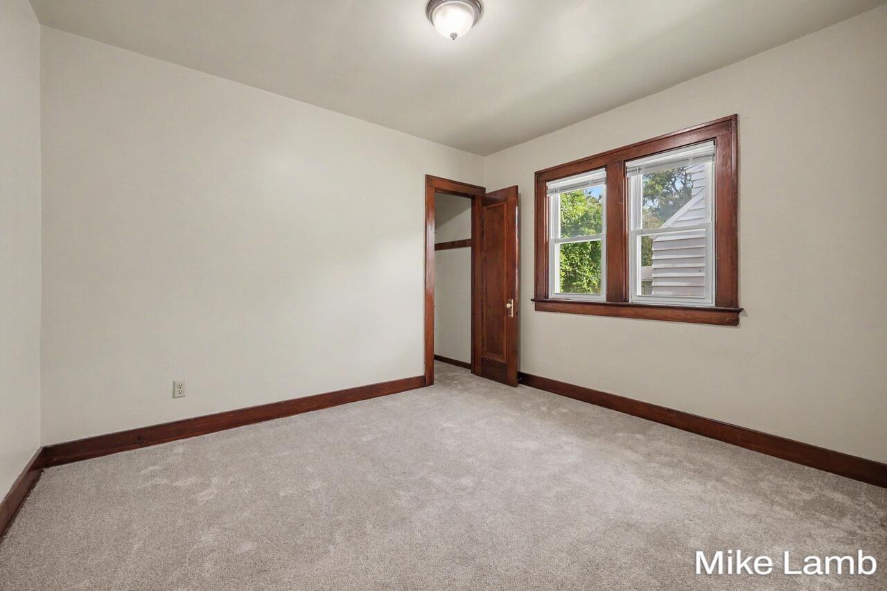 735 Van Buren Avenue NW Grand Rapids MI 49504