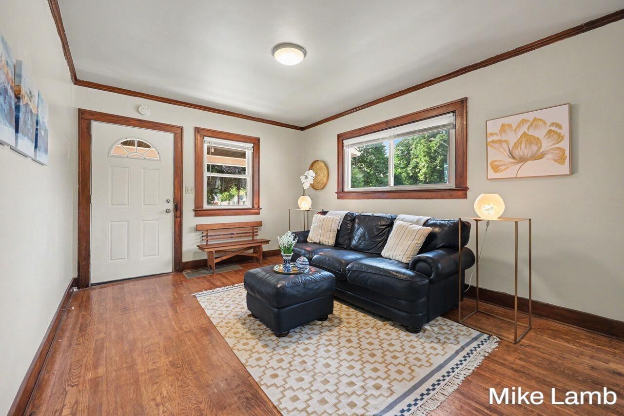 735 Van Buren Avenue NW Grand Rapids MI 49504