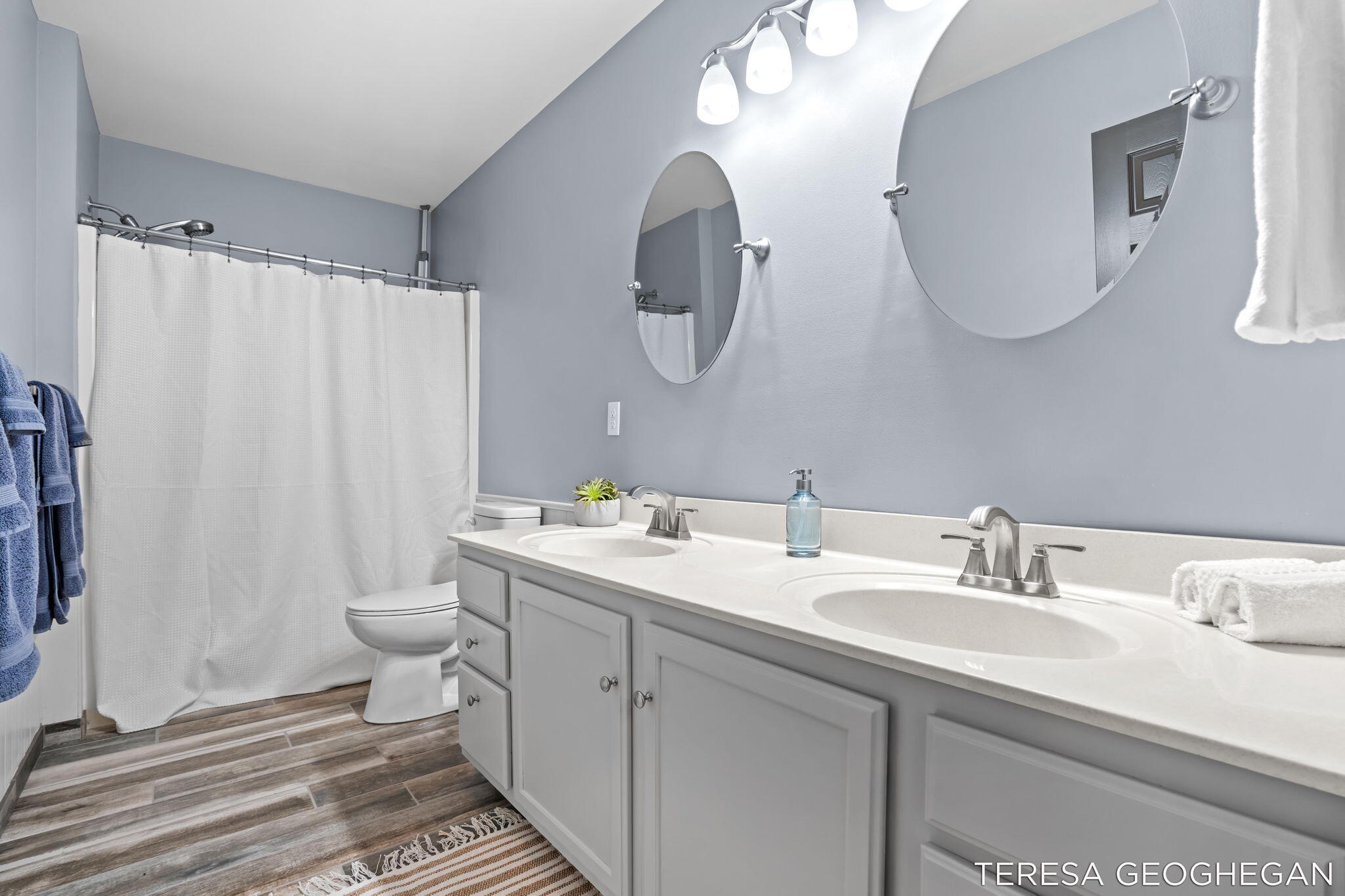 3283 Lorrimar Lane Saugatuck MI 49453