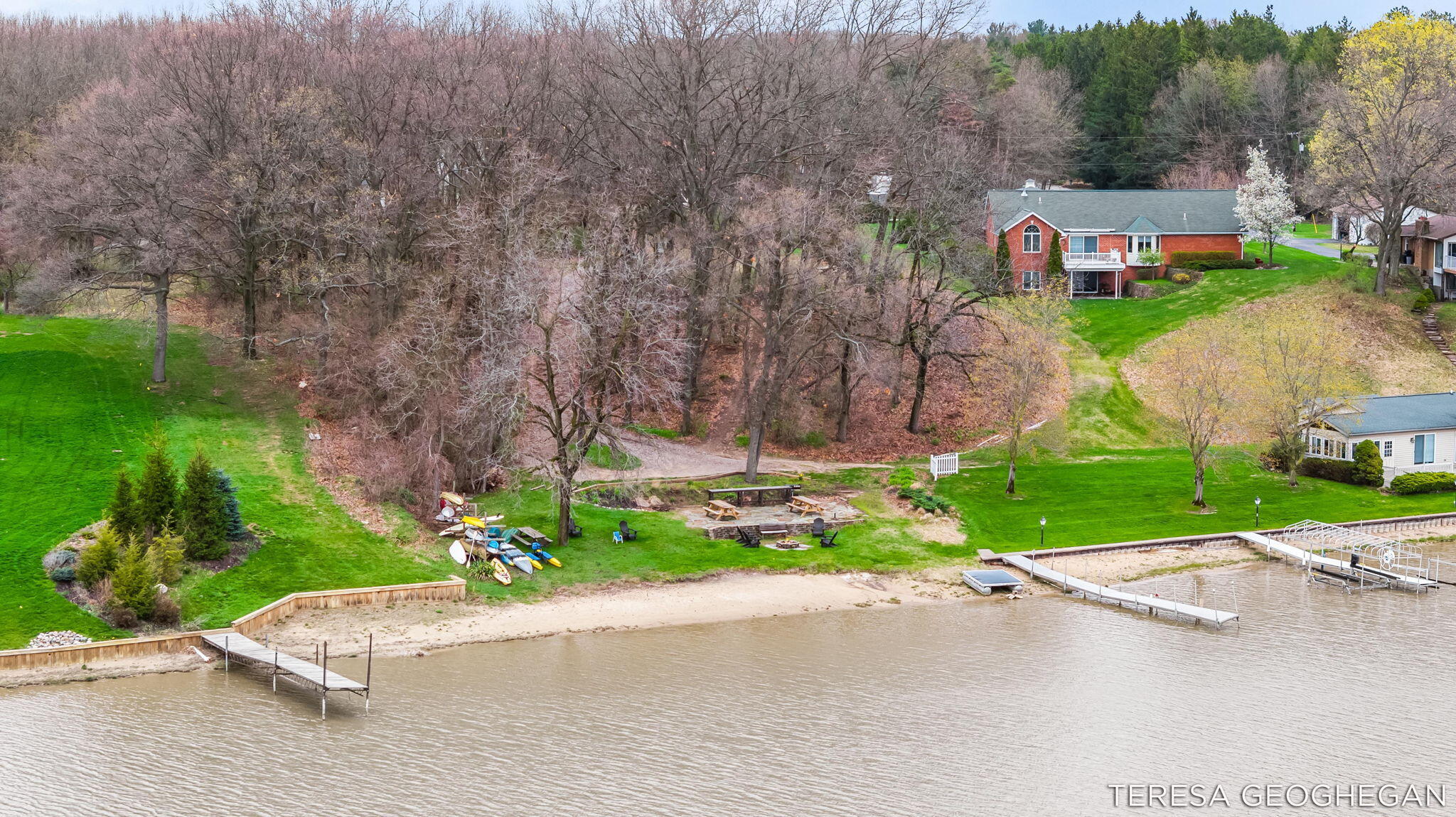 3283 Lorrimar Lane Saugatuck MI 49453