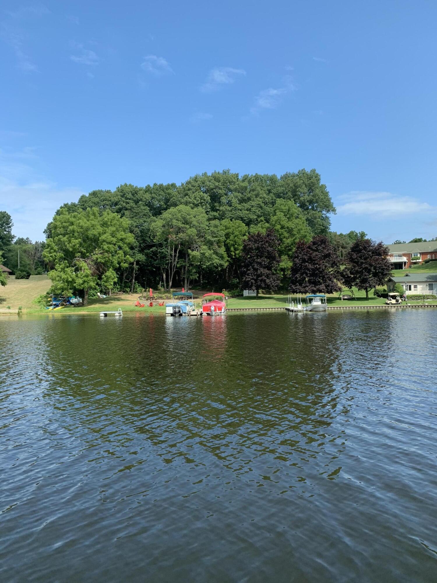 3283 Lorrimar Lane Saugatuck MI 49453