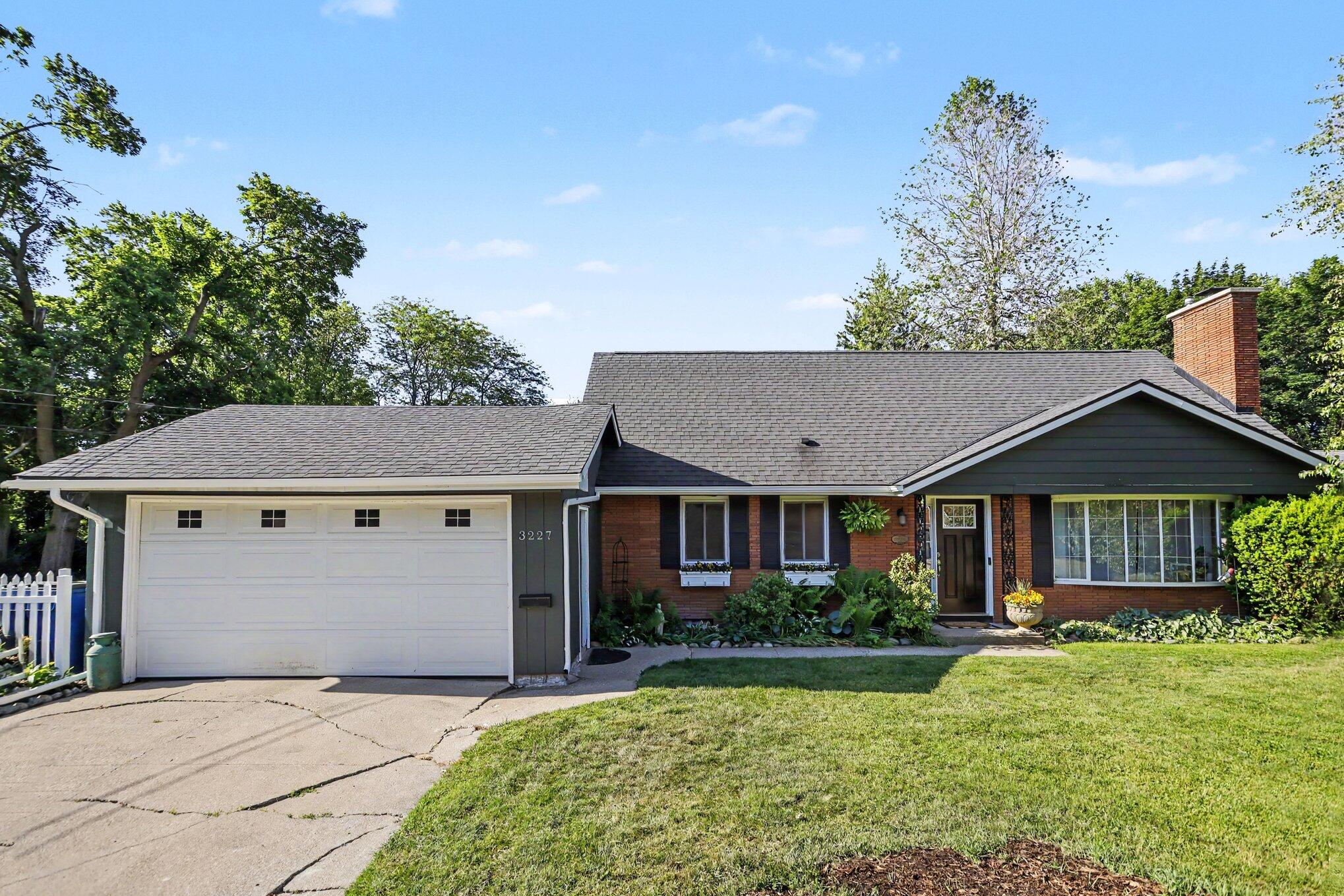 3227 Marlane Avenue Kalamazoo MI 49006