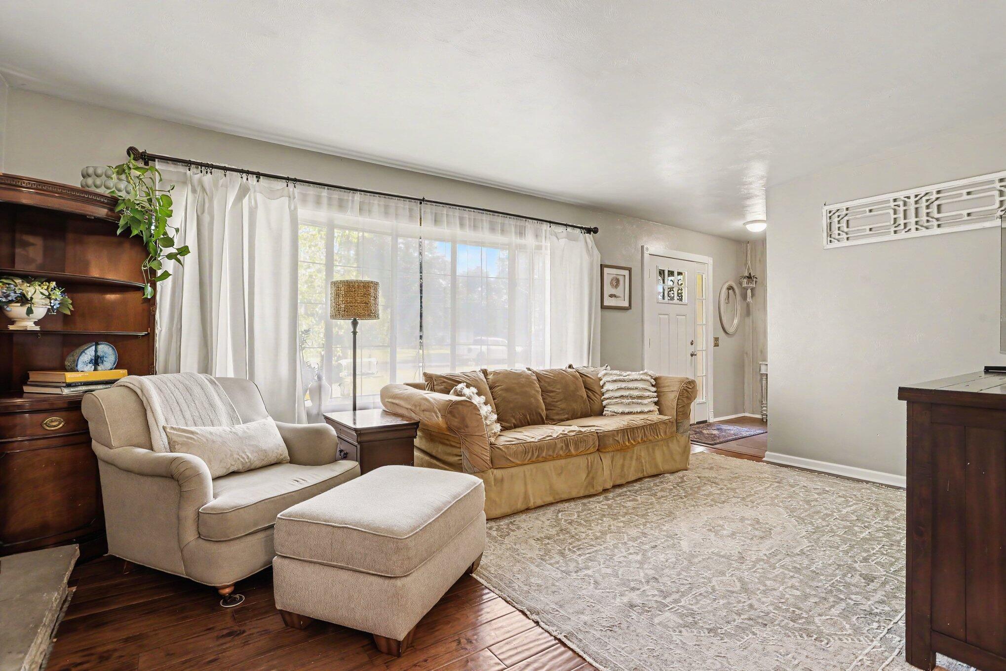 3227 Marlane Avenue Kalamazoo MI 49006