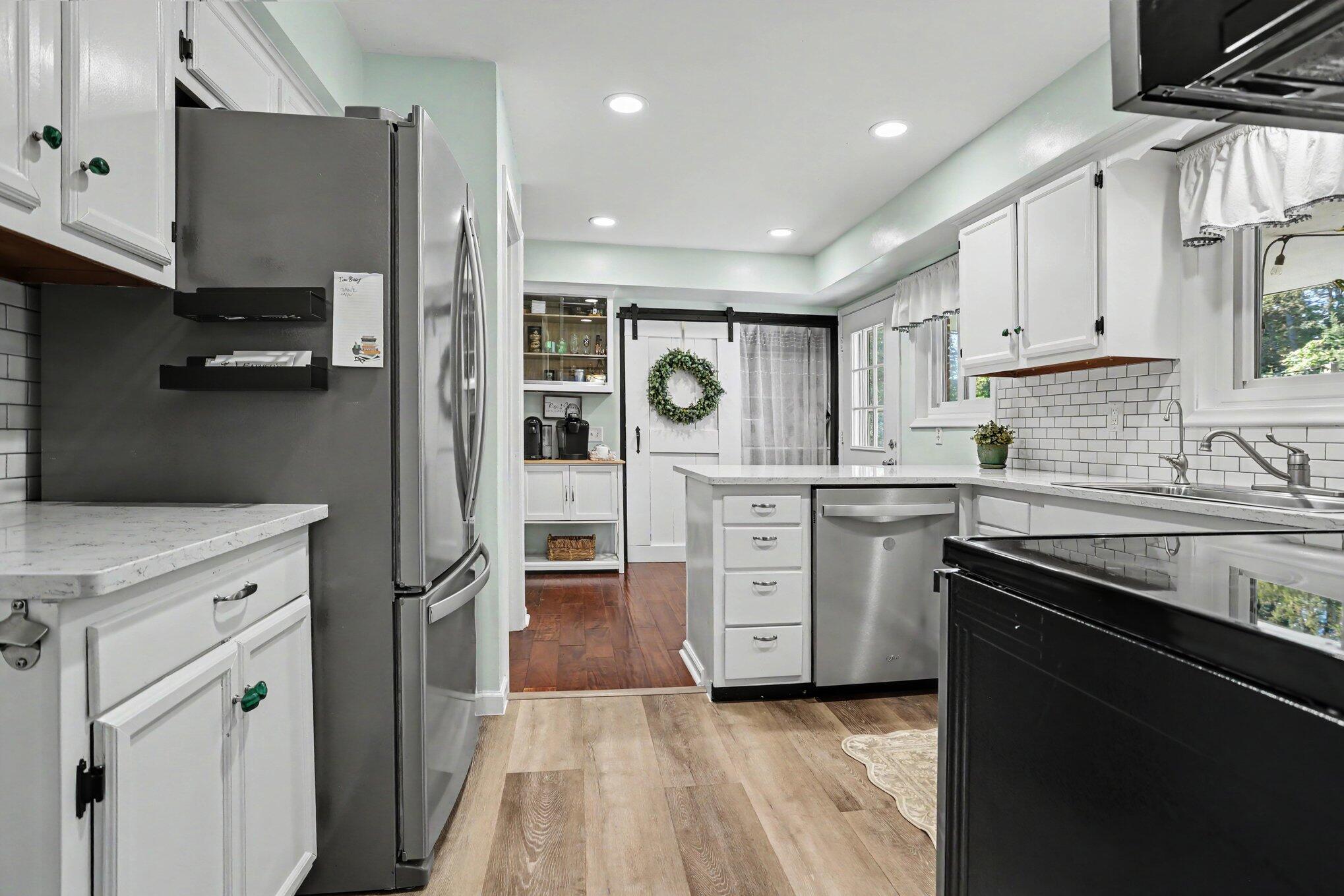3227 Marlane Avenue Kalamazoo MI 49006