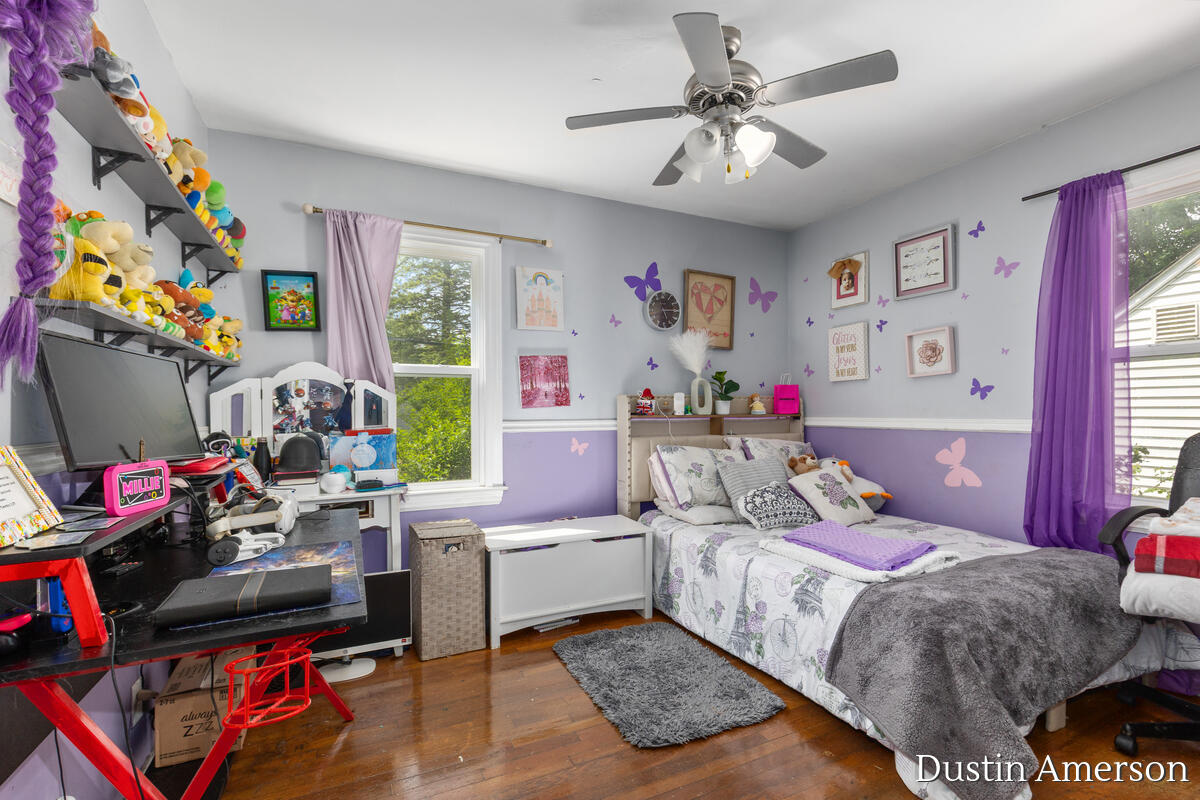 1411 Lewison Avenue NE Grand Rapids MI 49505