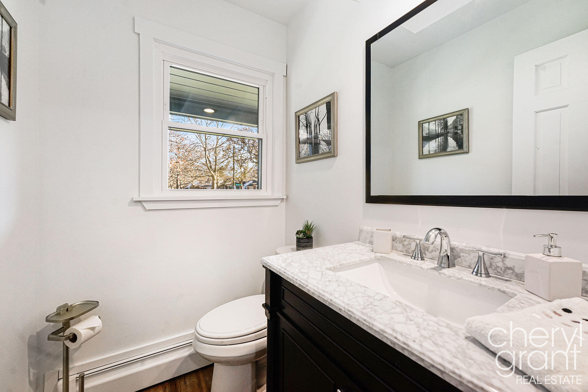 1757 Westlane Drive NE Grand Rapids MI 49505