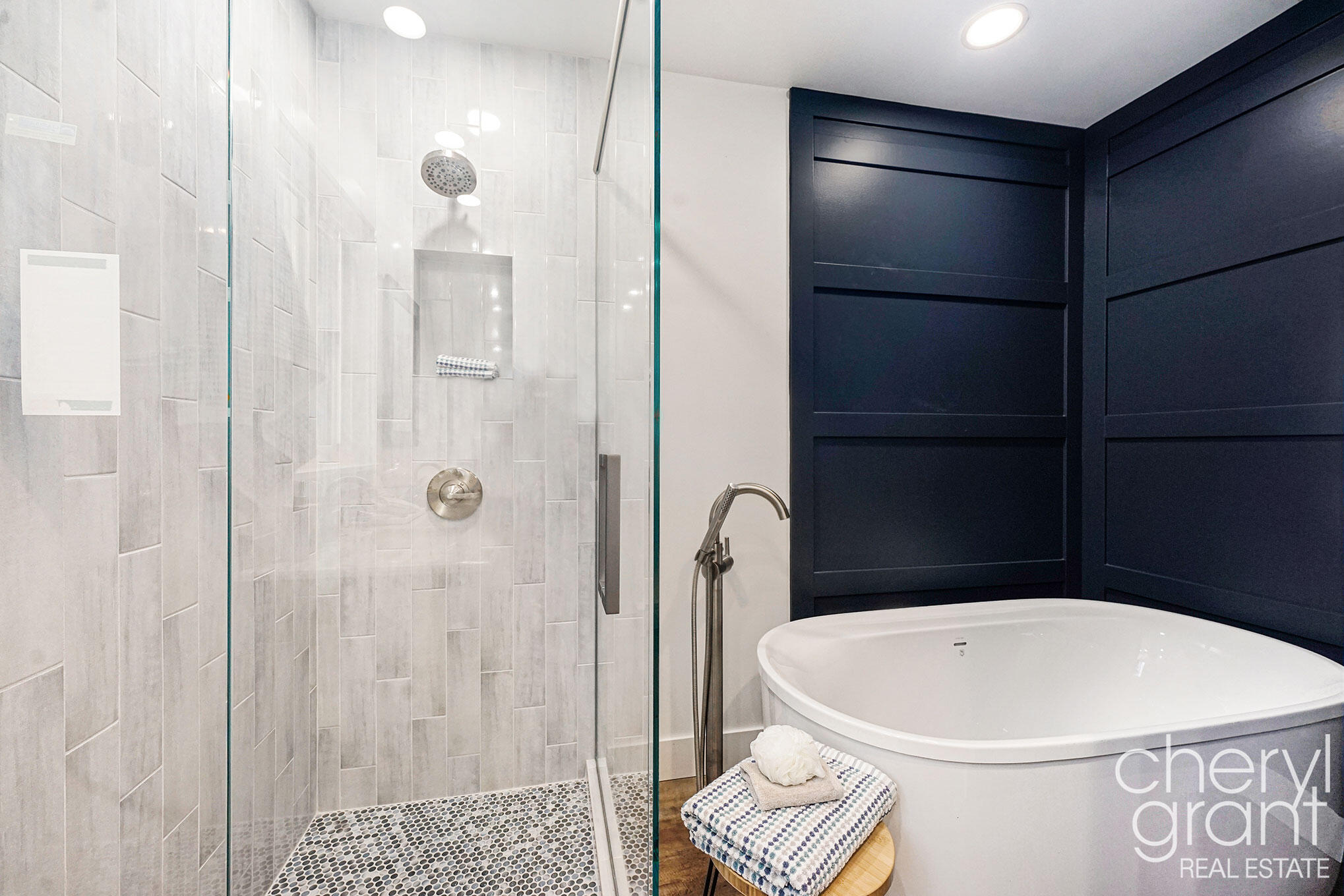 1757 Westlane Drive NE Grand Rapids MI 49505