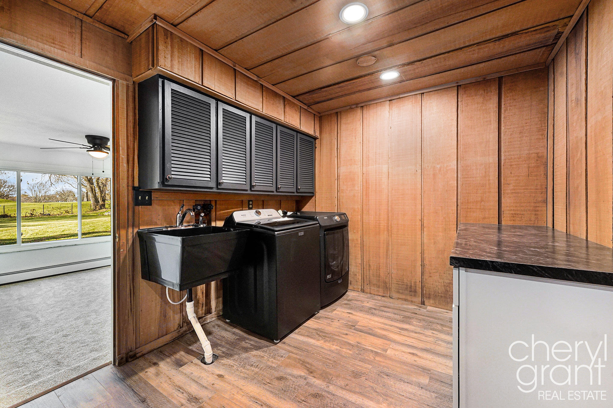 1757 Westlane Drive NE Grand Rapids MI 49505