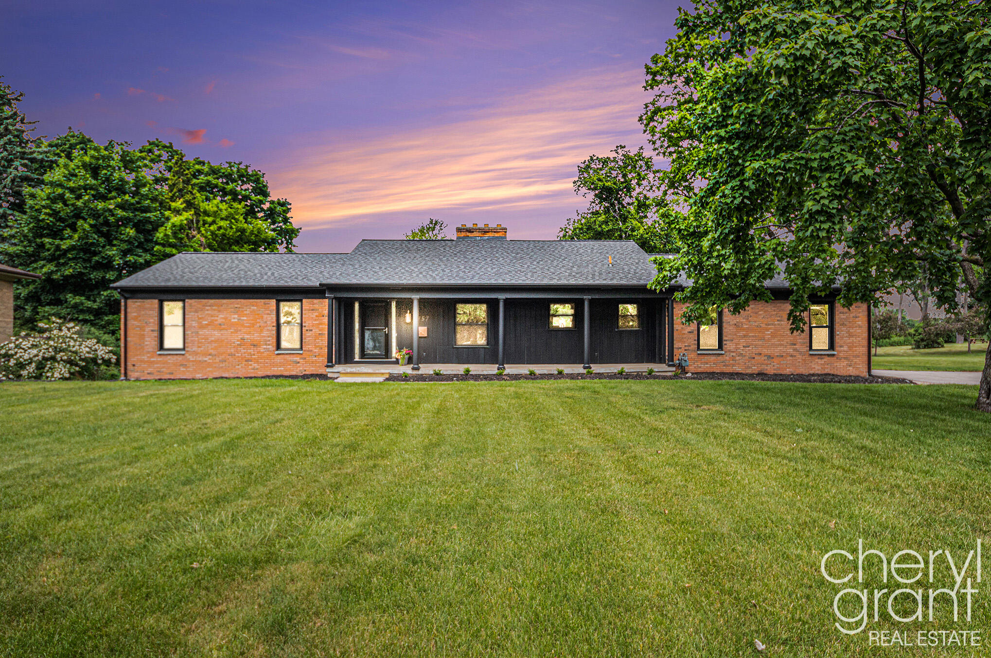 1757 Westlane Drive NE Grand Rapids MI 49505